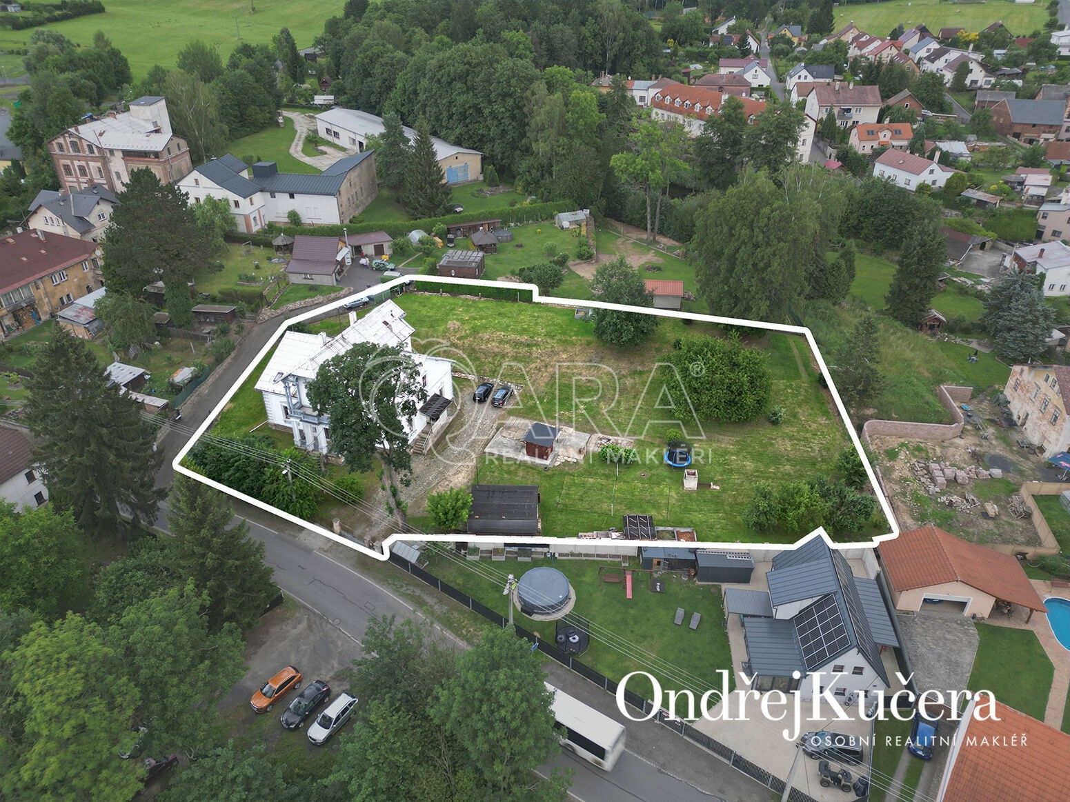 Prodej rodinný dům - Žitavská, Cvikov, 400 m²