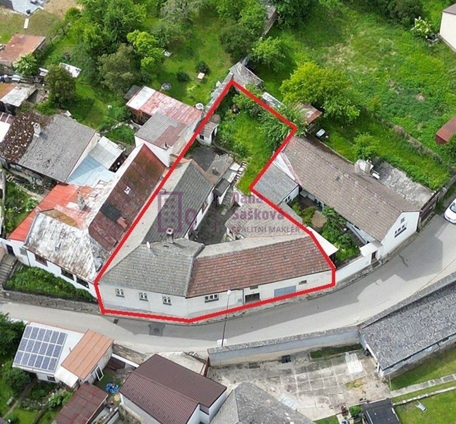 Rodinné domy, Bratrská, Jindřichův Hradec, 203 m²