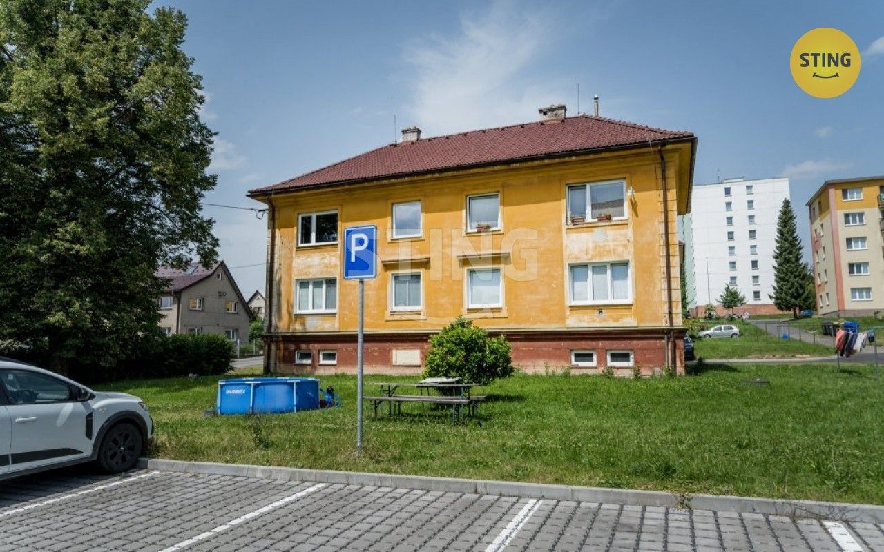 Pronájem byt 3+kk - Sídlištní, Zubří, 74 m²