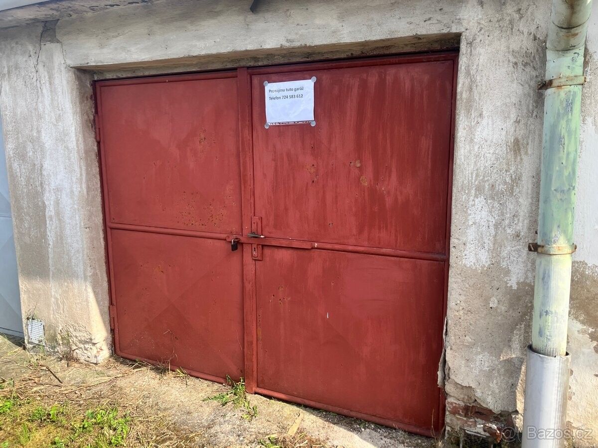 Garáže, Přelouč, 535 01