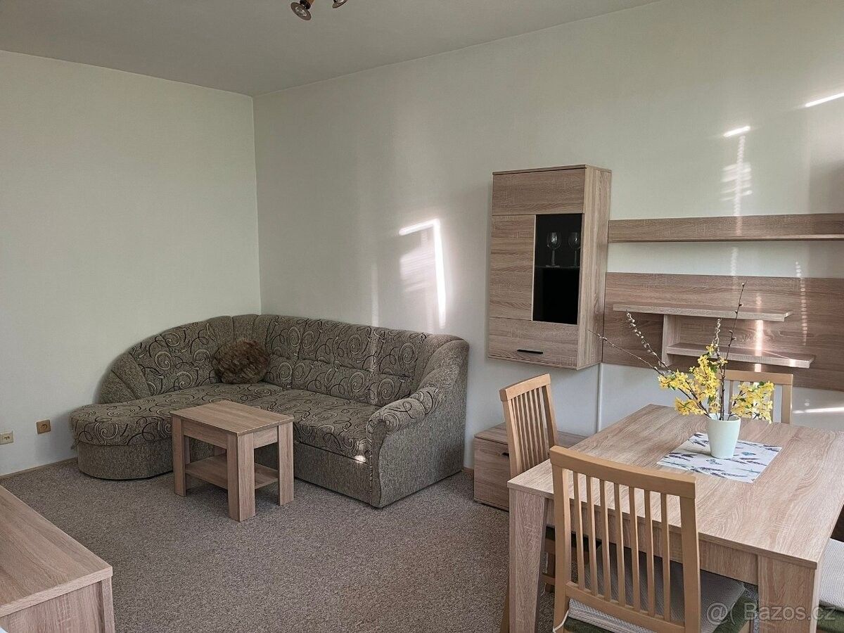 Byty, Chodová Planá, 348 13