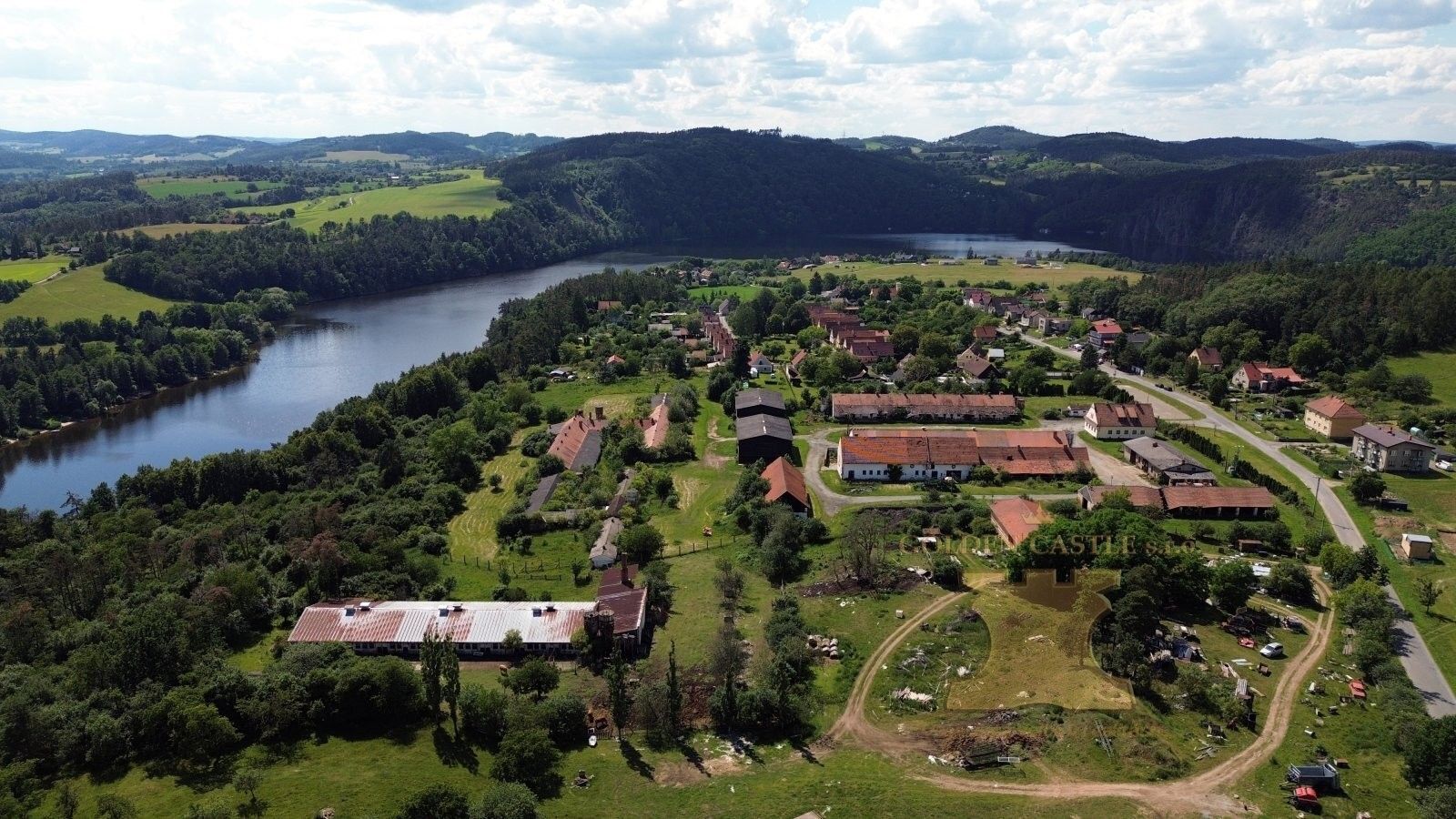 Prodej komerční pozemek - Zvírotice, Dublovice, 40 m²