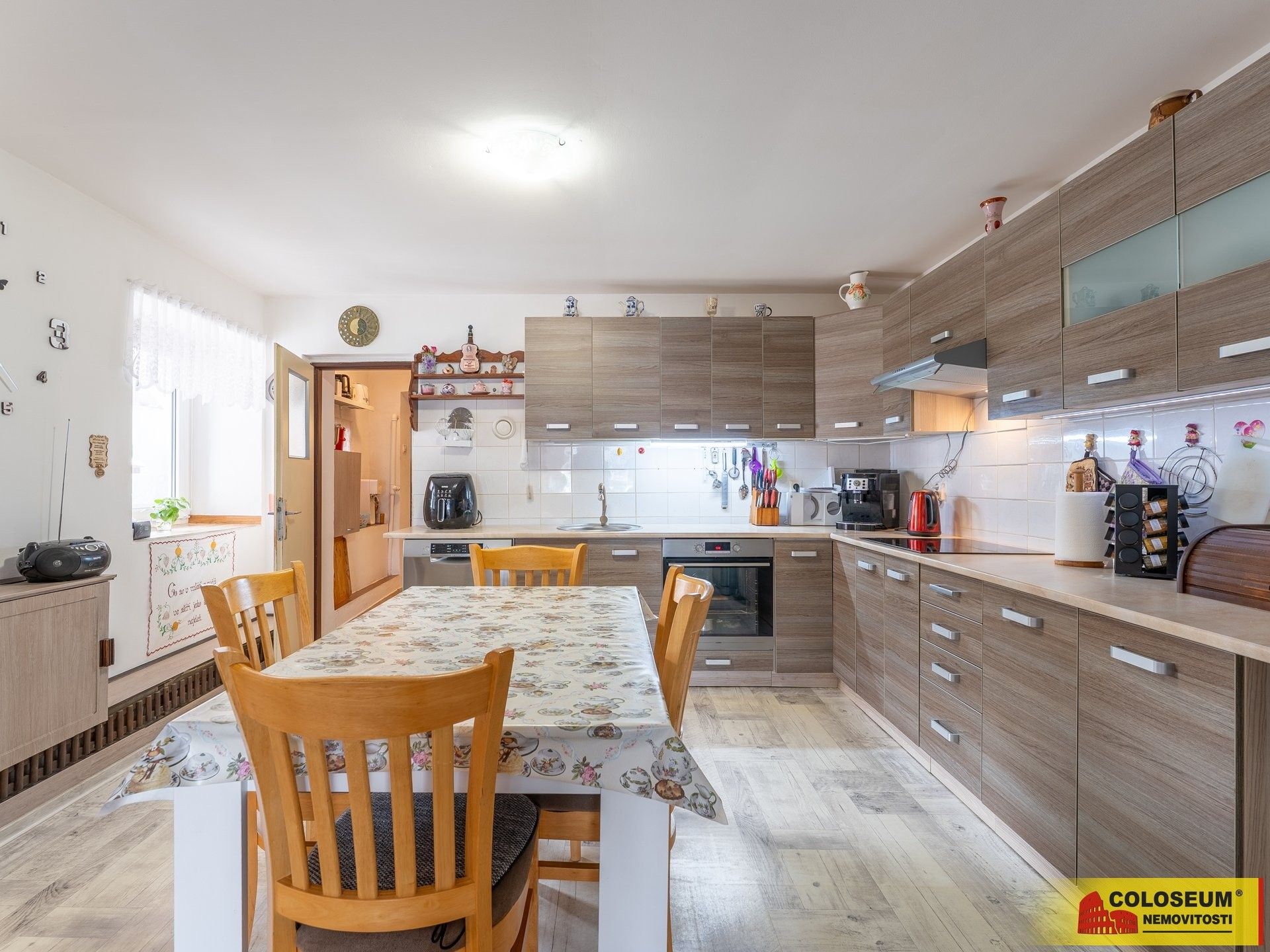 Rodinné domy, Božice, 108 m²