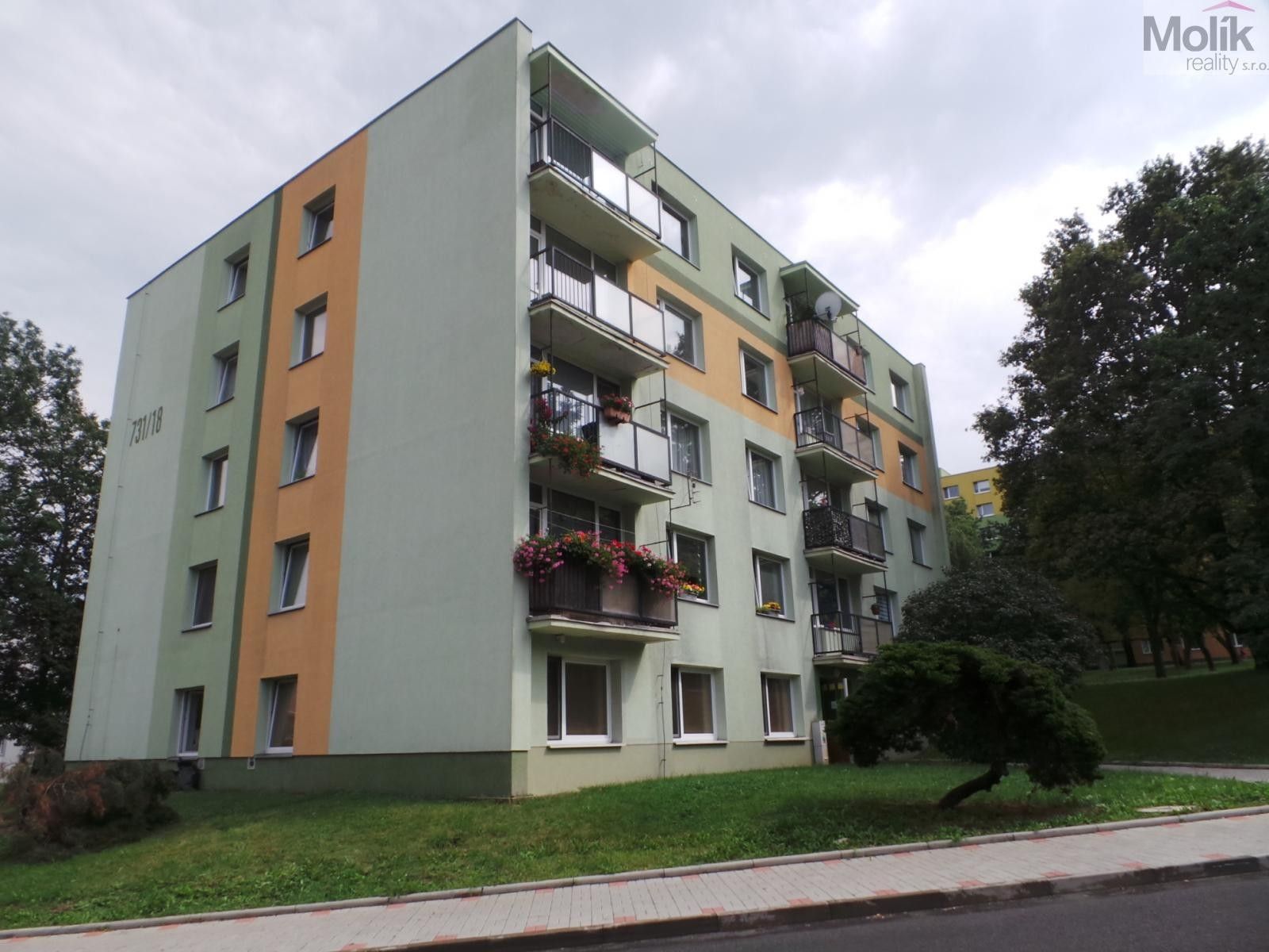 3+1, Sídliště Za Chlumem, Bílina, 75 m²