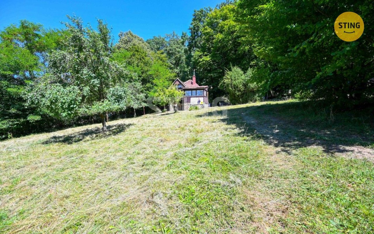 Pozemky pro bydlení, Radějov, 833 m²