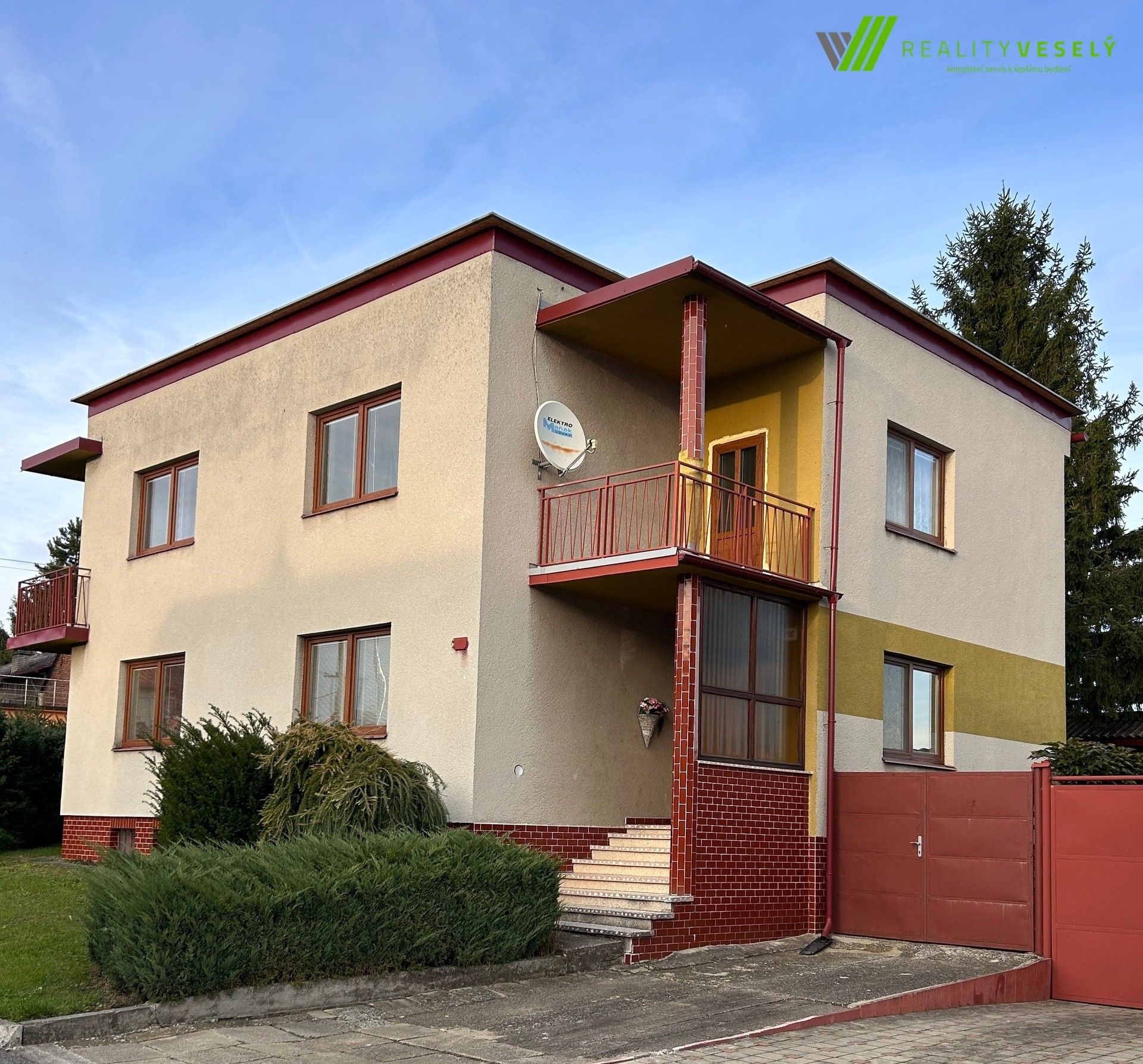 Ostatní, Hroznová Lhota, 152 m²