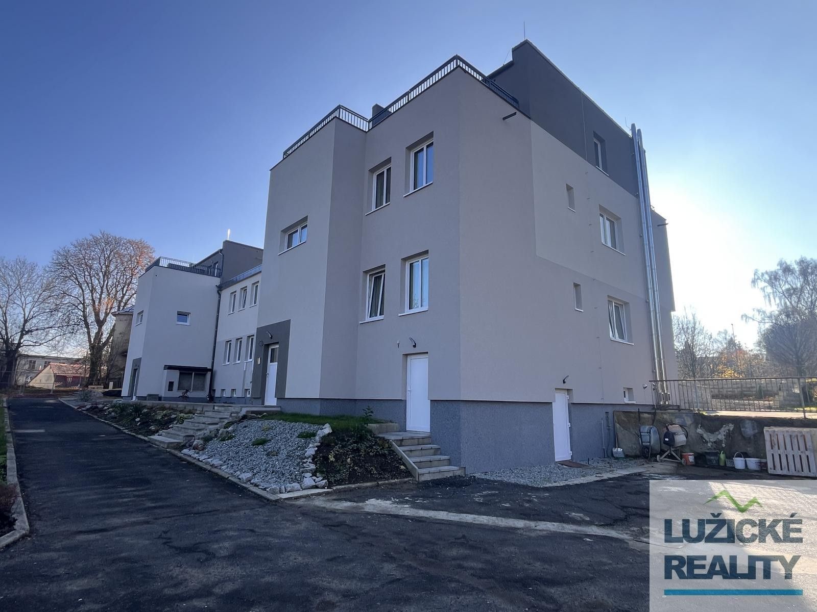 3+kk, Nádražní, Česká Kamenice, 83 m²