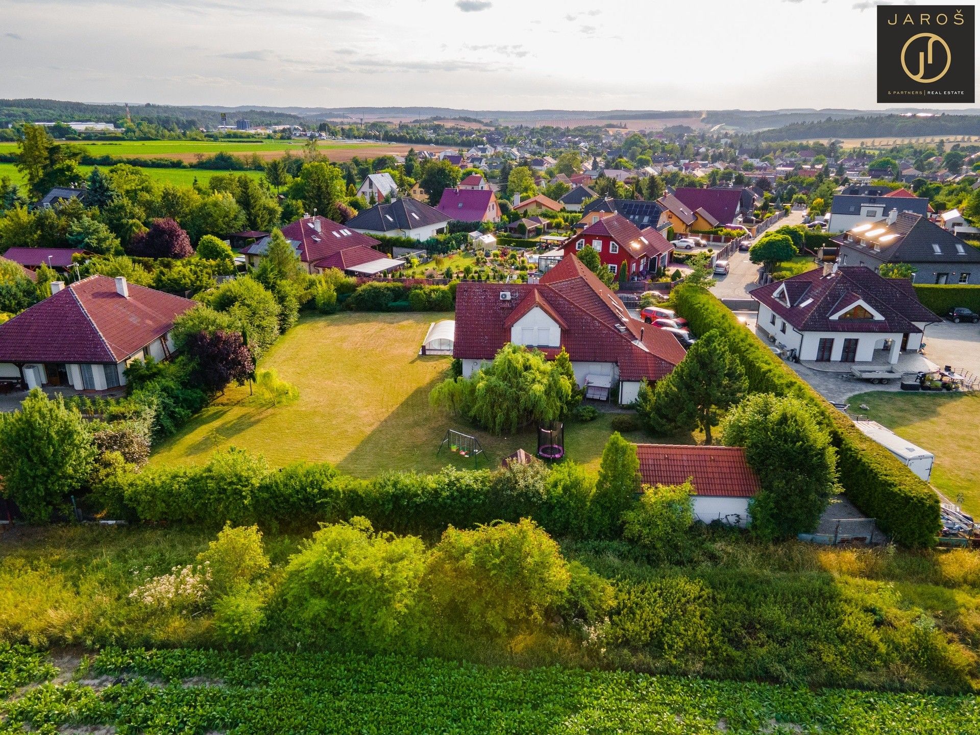 Prodej dům - K Horce, Velká Dobrá, 350 m²