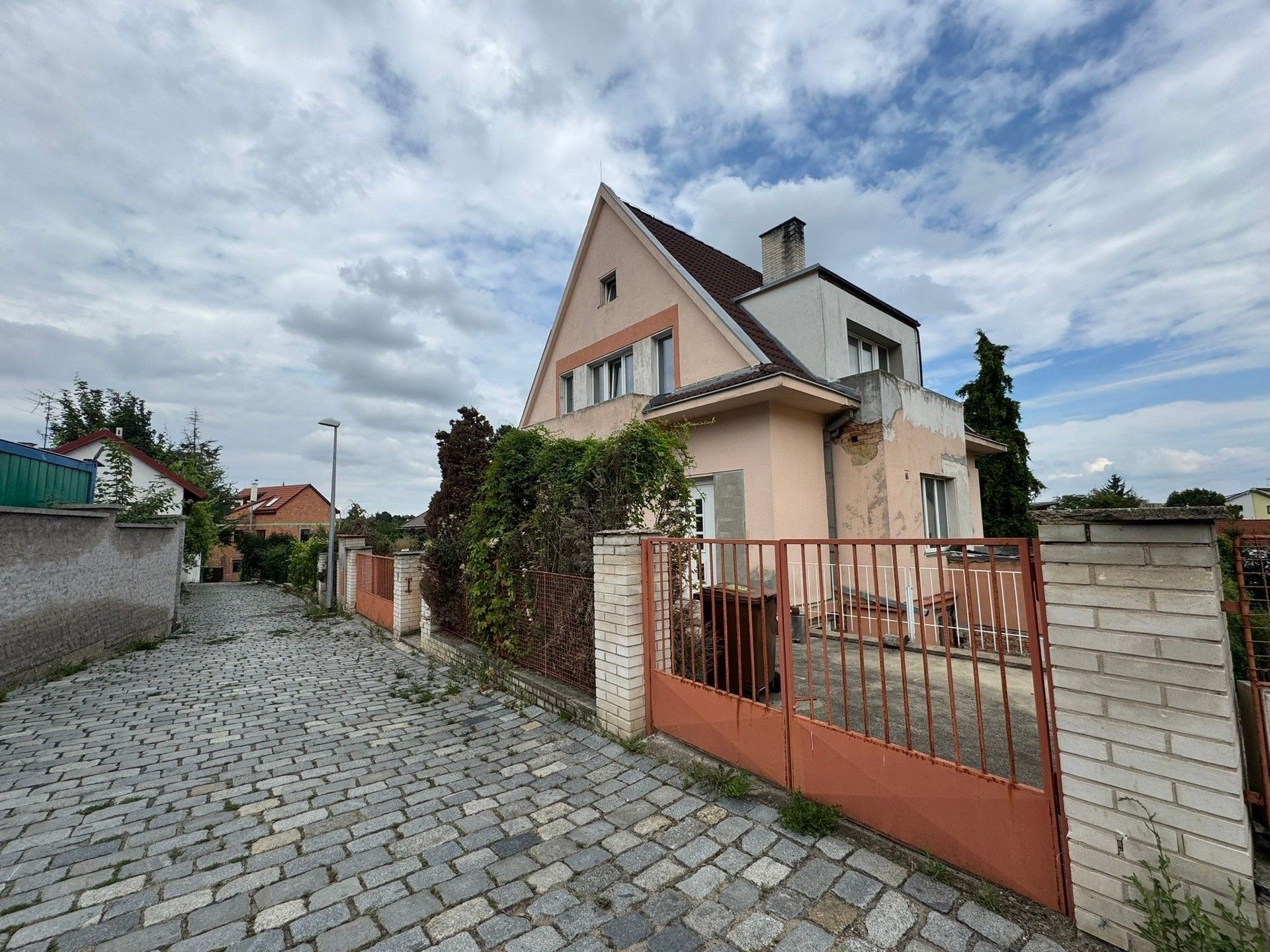 Rodinné domy, V domcích, Praha, 224 m²