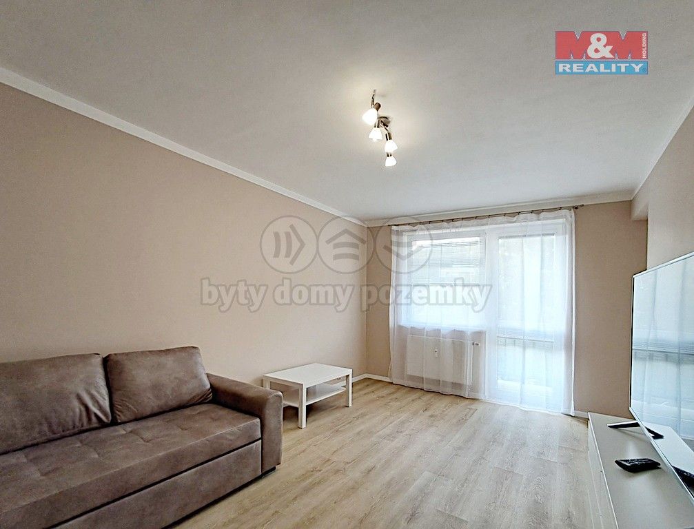 Pronájem byt 1+1 - K Cukrovaru, Odolena Voda, 39 m²