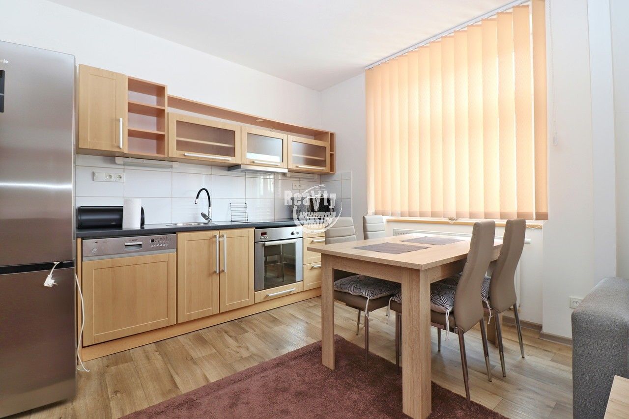 3+kk, Mahlerova, Jihlava, 45 m²