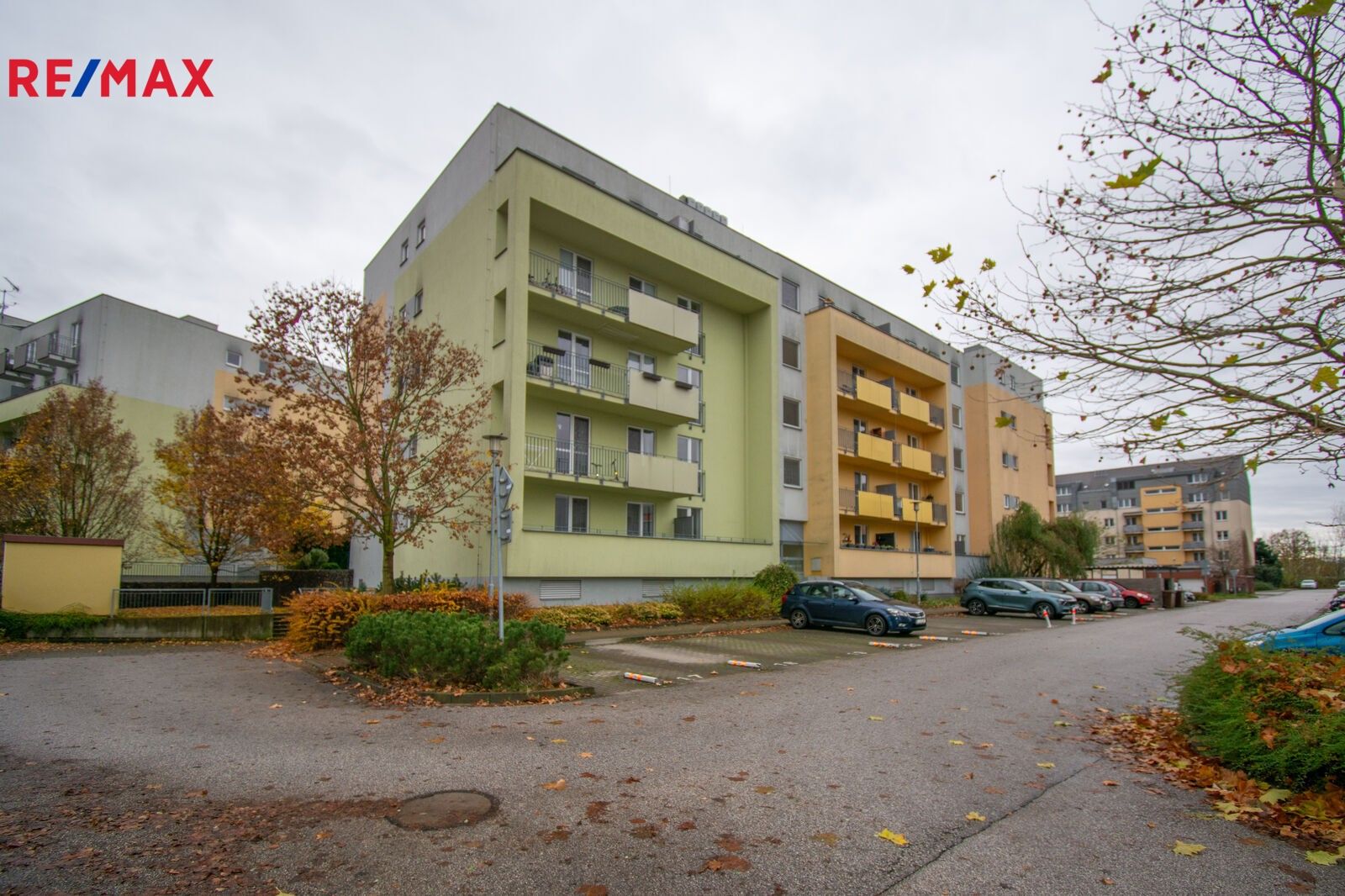 2+kk, Ve Stromovce, Hradec Králové, 70 m²