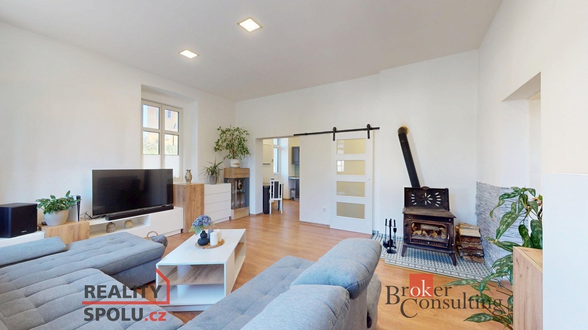 2+kk, Svobodova, Karlovy Vary, 62 m²