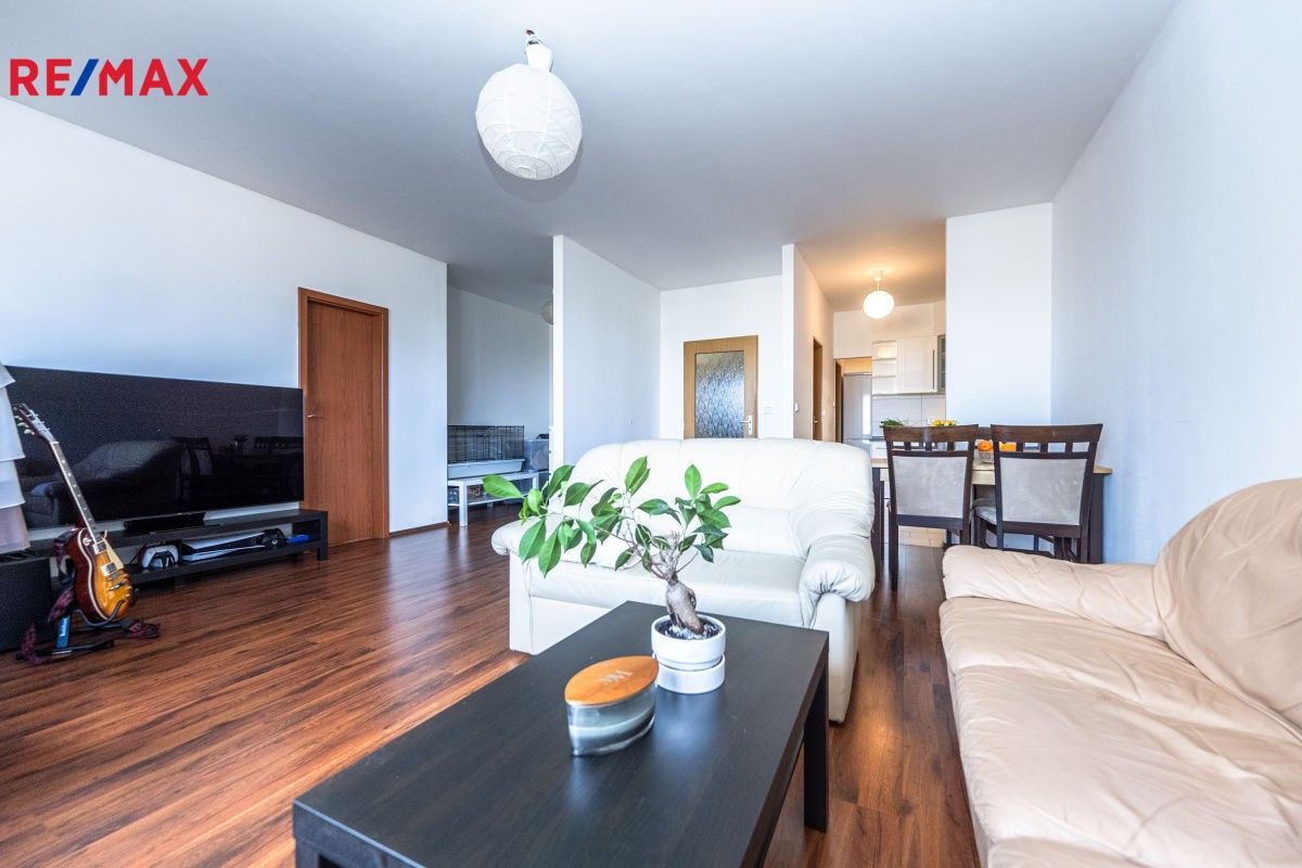 2+kk, Štichova, Praha, 76 m²