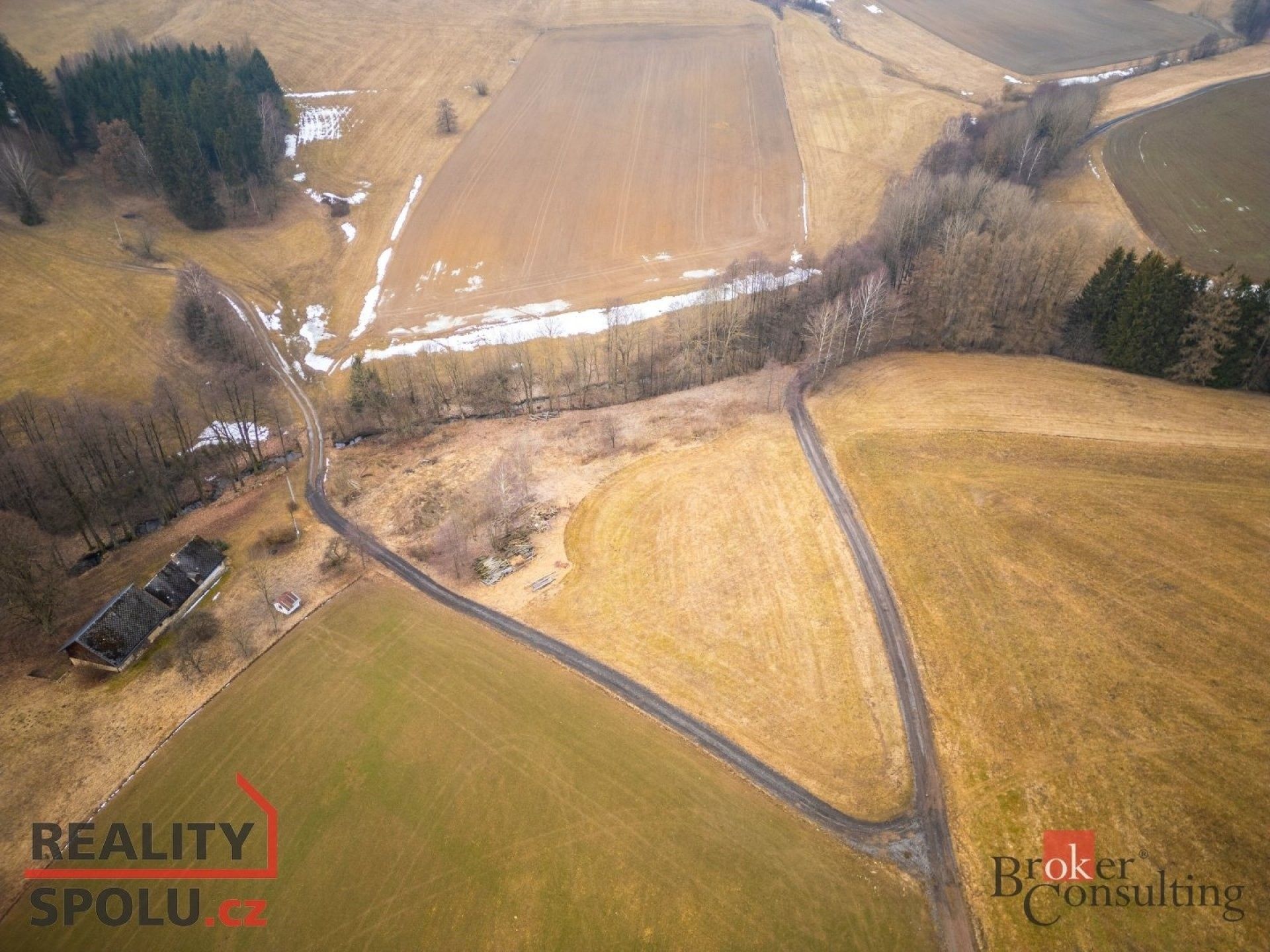 Prodej pozemek pro bydlení - Pěčín, 9 989 m²