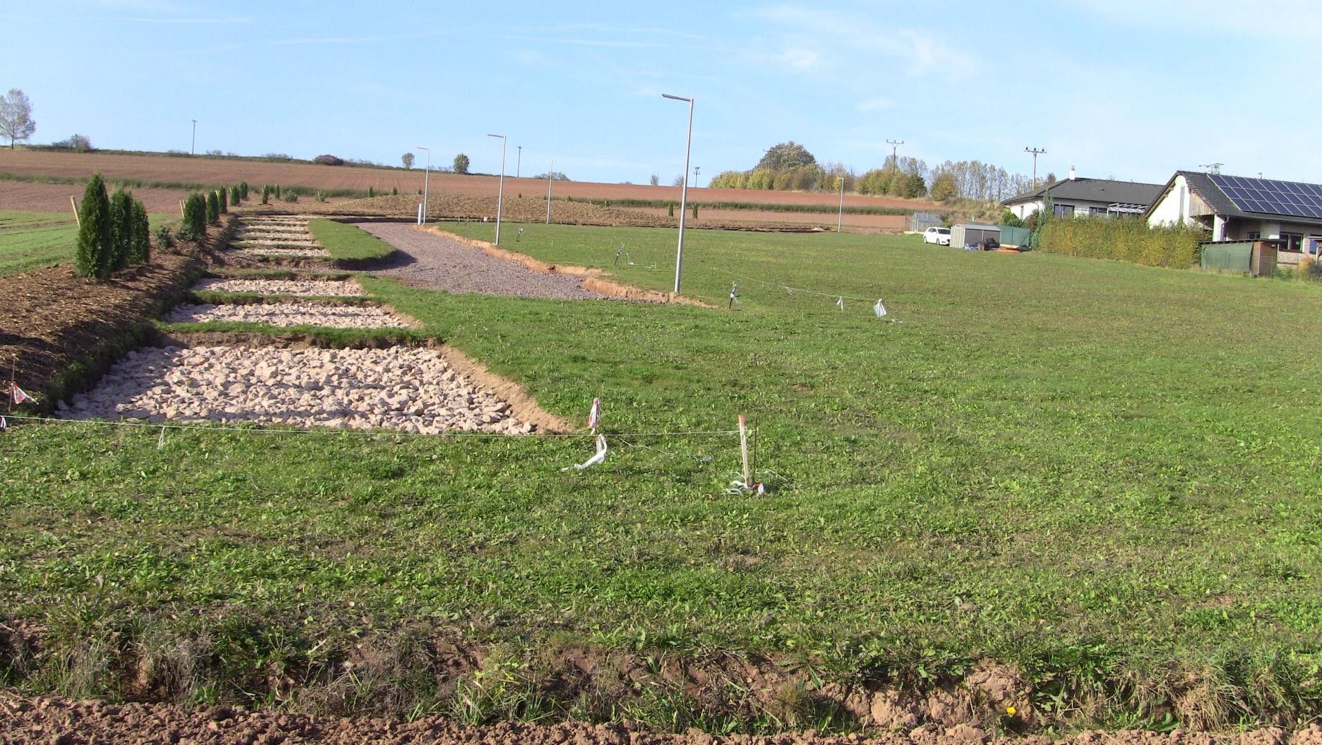 Prodej pozemek pro bydlení - Za Tratí, Trutnov