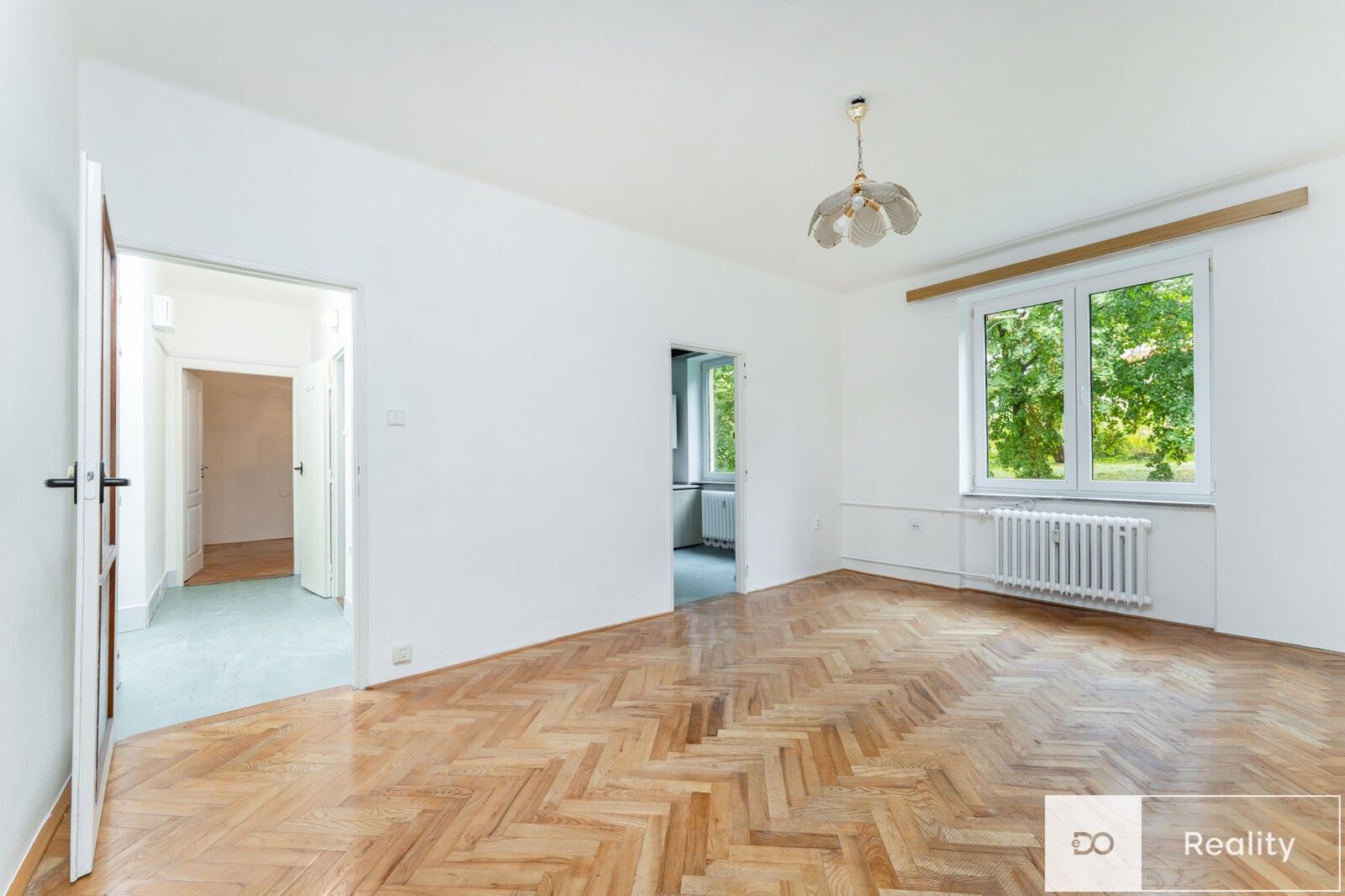 Prodej byt 2+1 - Trenčínská, Praha, 52 m²