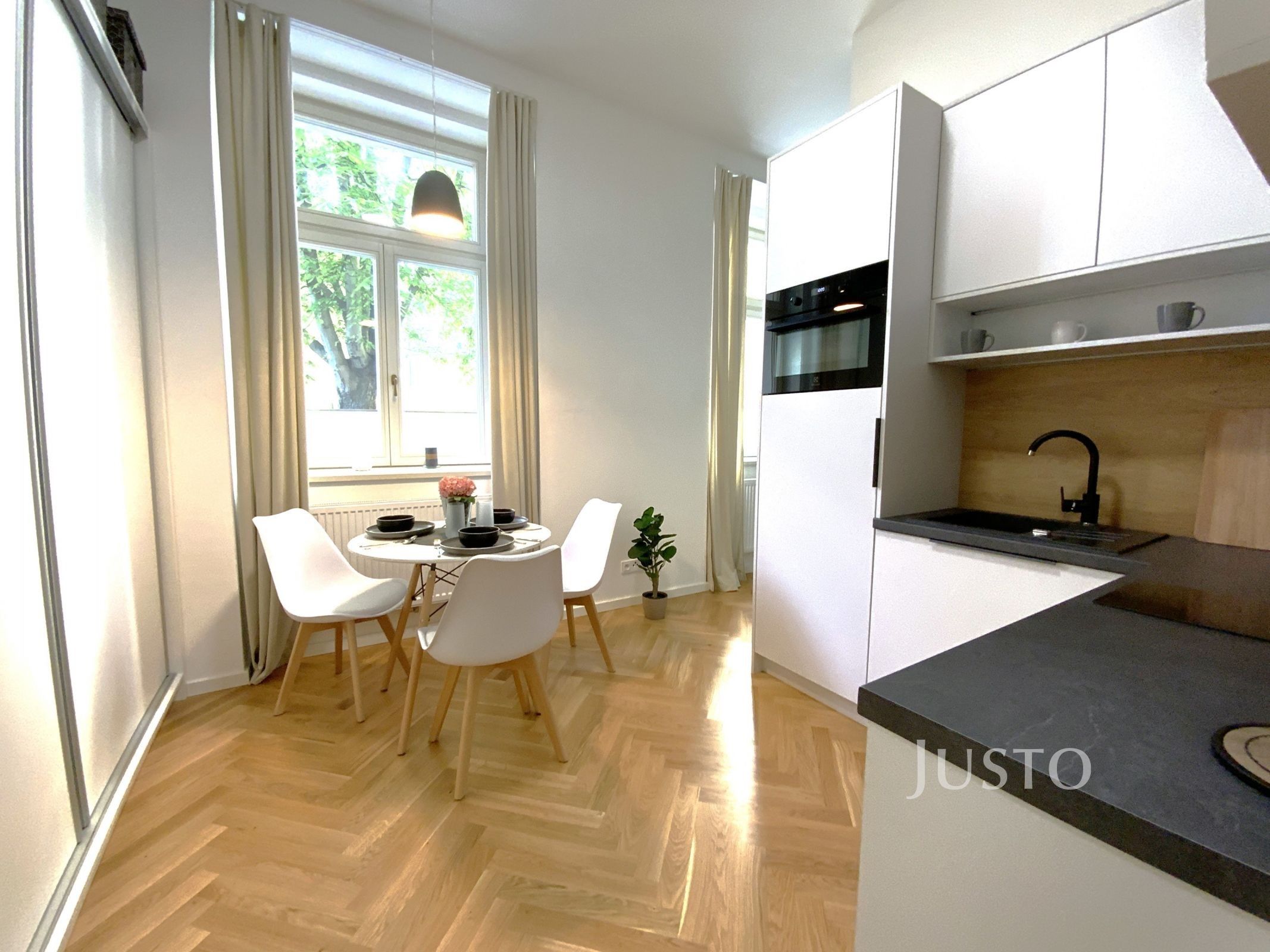 1+kk, Na výšinách, Praha, 29 m²