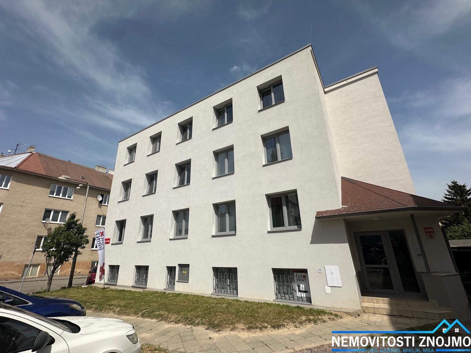 Pronájem byt 2+kk - nám. Kpt. Otm. Chlupa, Znojmo, 42 m²