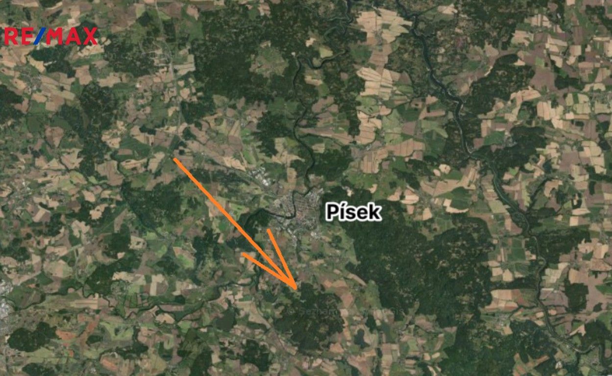 Zahrady, Písek, 359 m²