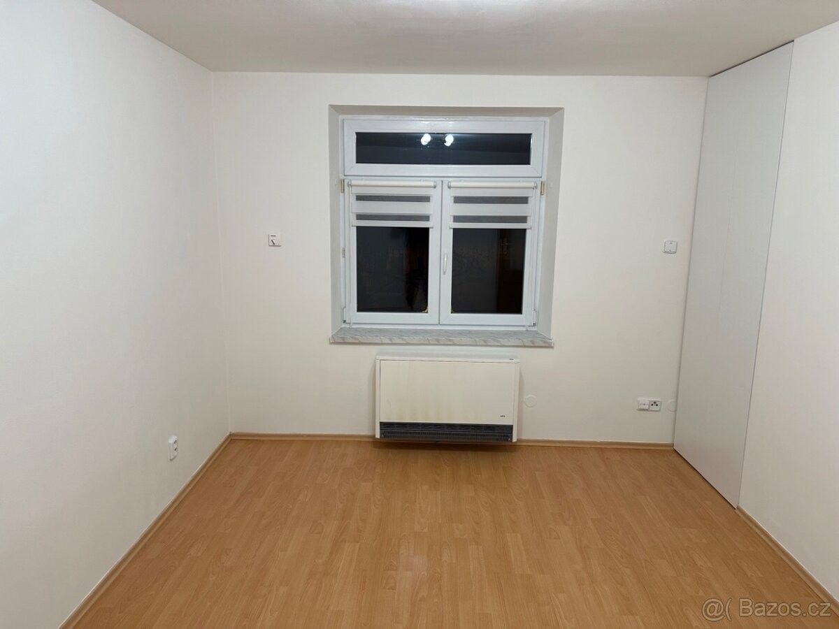 Byty, Fulnek, 742 45