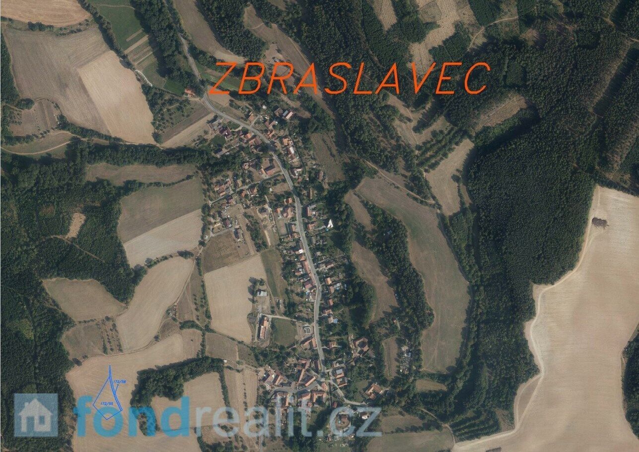 Prodej pozemek - Zbraslavec, 1 722 m²