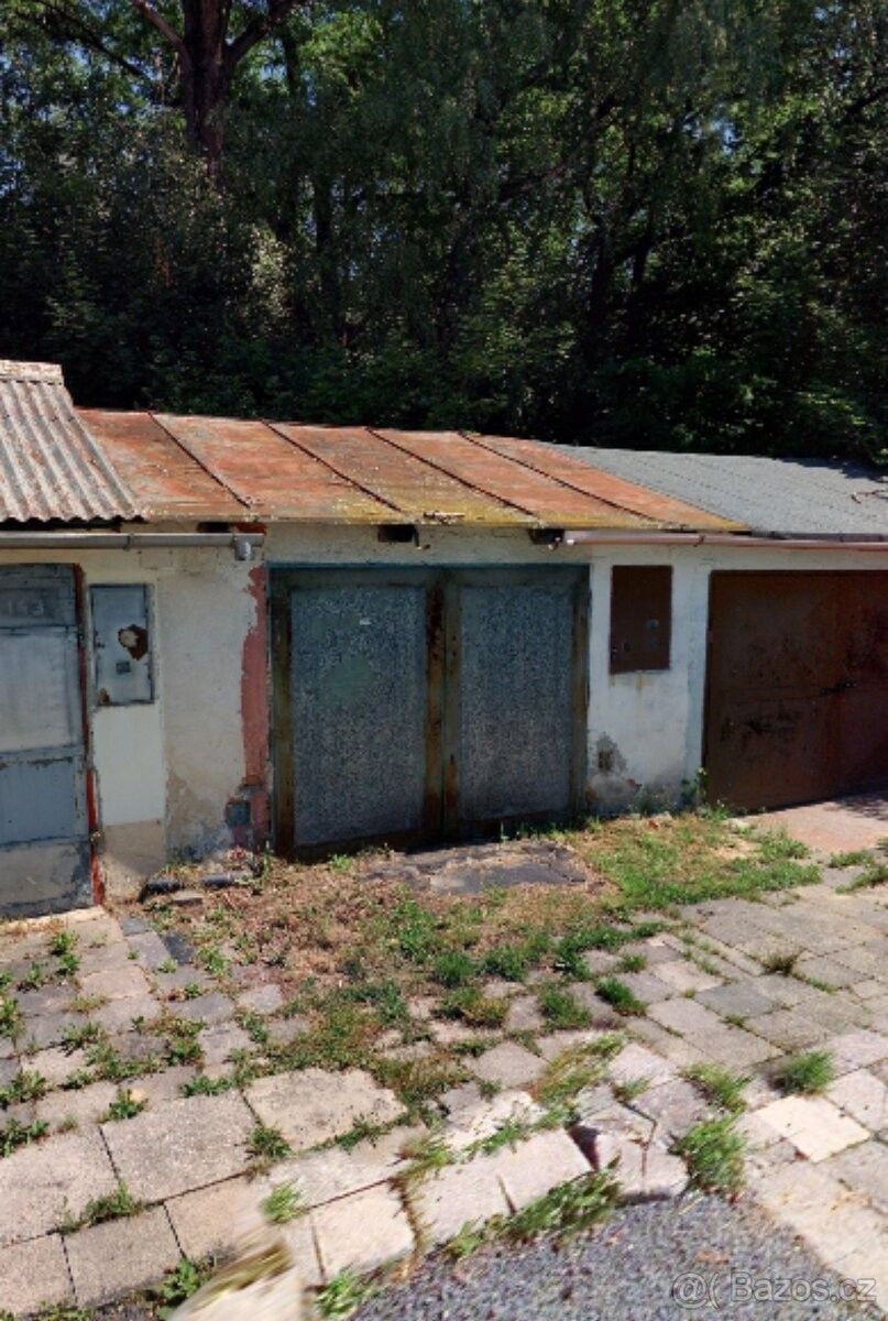 Garáže, Karviná, 733 01