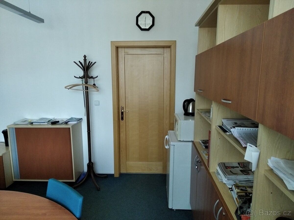 Kanceláře, Ostrava, 702 00