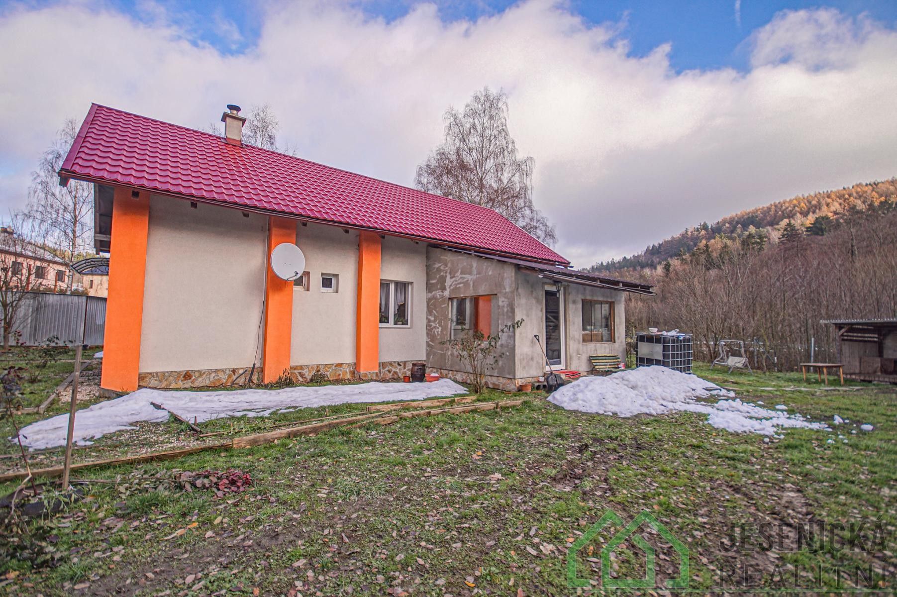 Prodej rodinný dům - Červená Voda, 75 m²