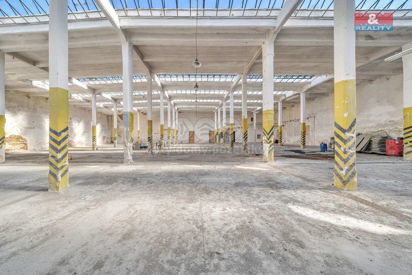 Obchodní prostory, Červená Voda, 1 500 m²