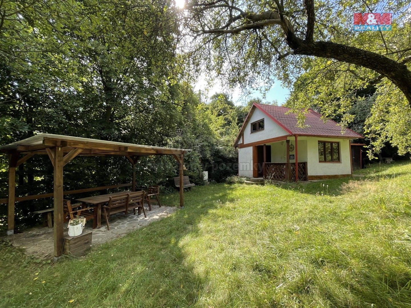 Prodej chata - Maleny, Stražisko, 36 m²