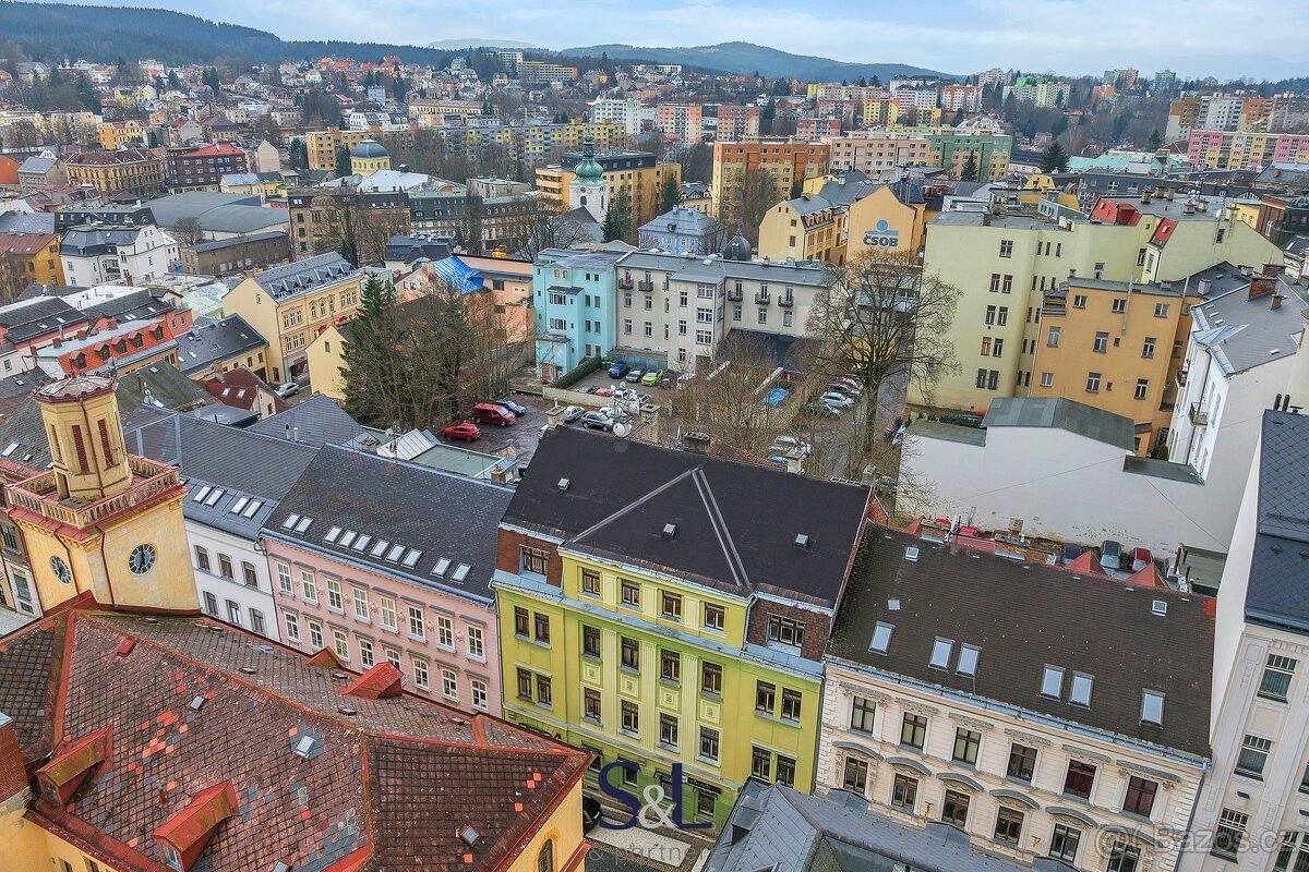 Prodej dům - Jablonec nad Nisou, 466 01, 1 000 m²