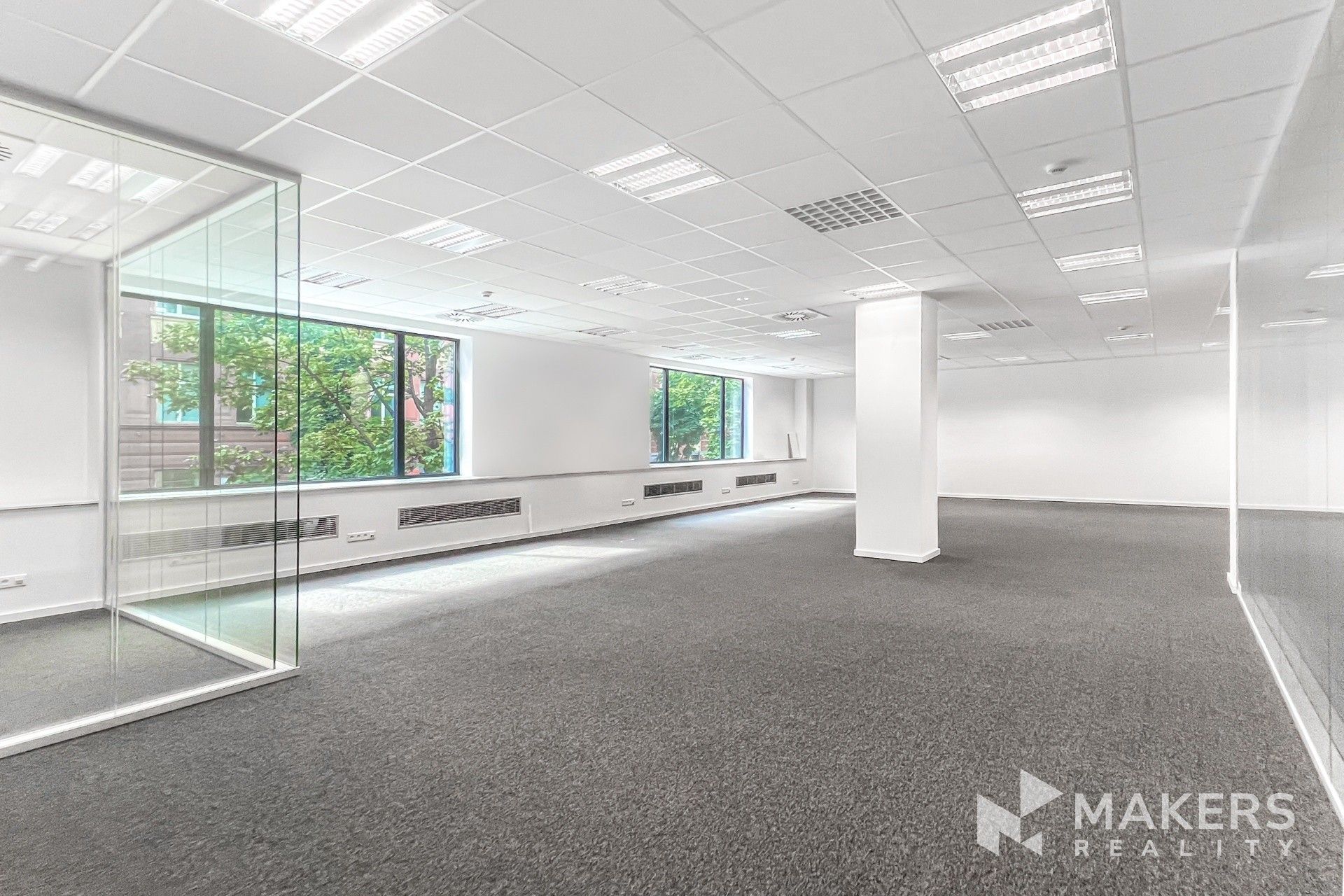 Kanceláře, Thámova, Praha, 252 m²