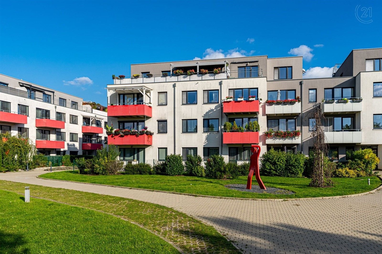 1+kk, U Hostavického potoka, Praha, 32 m²