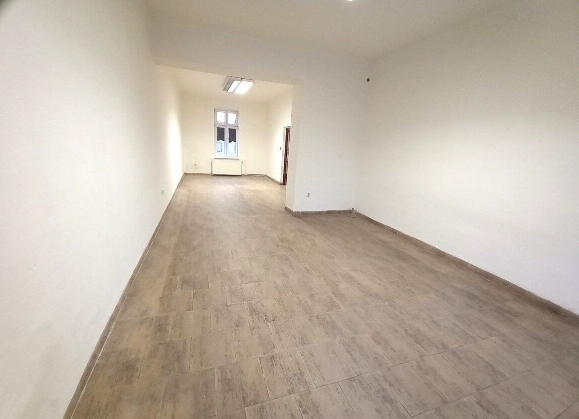 Pronájem obchodní prostory - Bohumín, 735 31, 50 m²