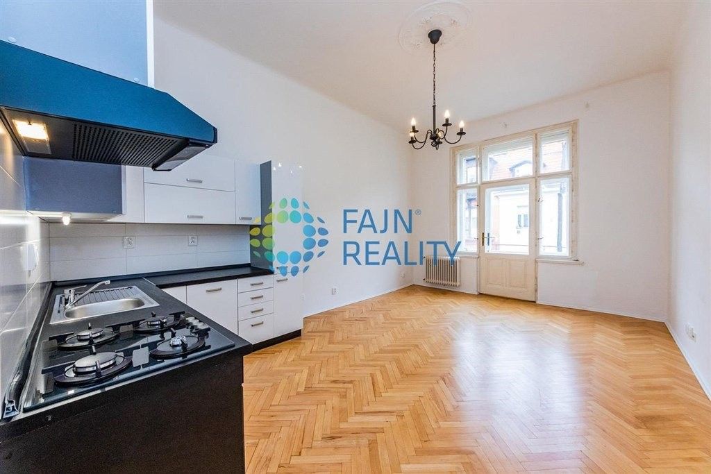 3+kk, Na Švihance, Praha, 81 m²