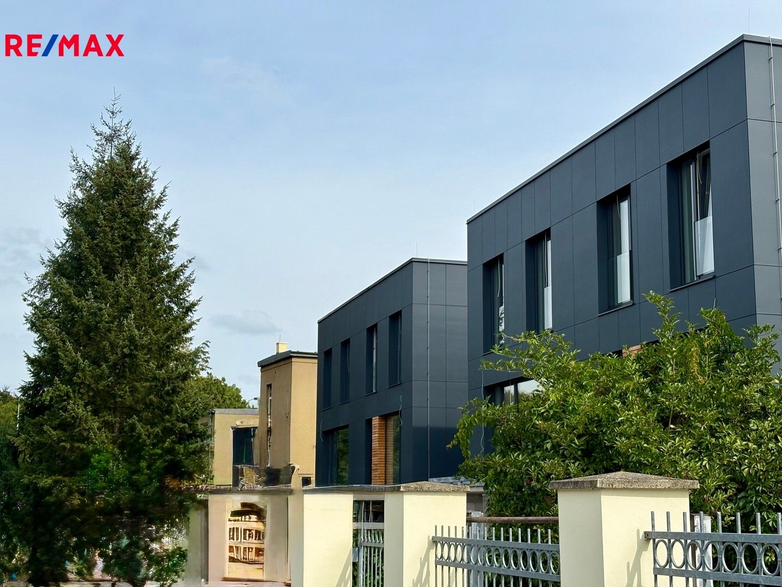 Prodej rodinný dům - Ottova, Praha, 211 m²