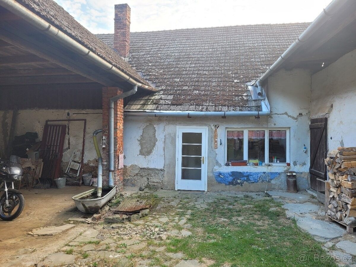 Prodej chata - Bystřice pod Hostýnem, 768 61, 2 454 m²