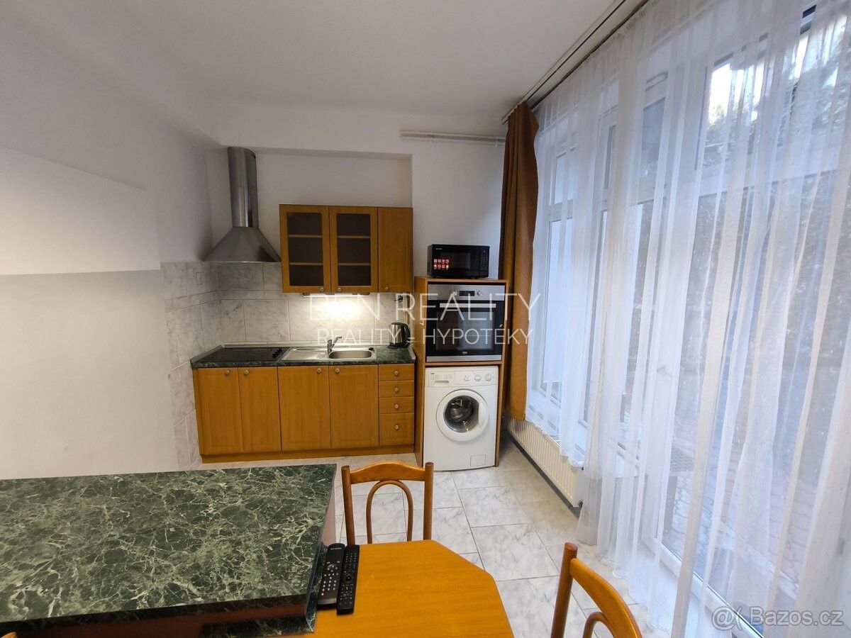 Byty, Vizovice, 763 12