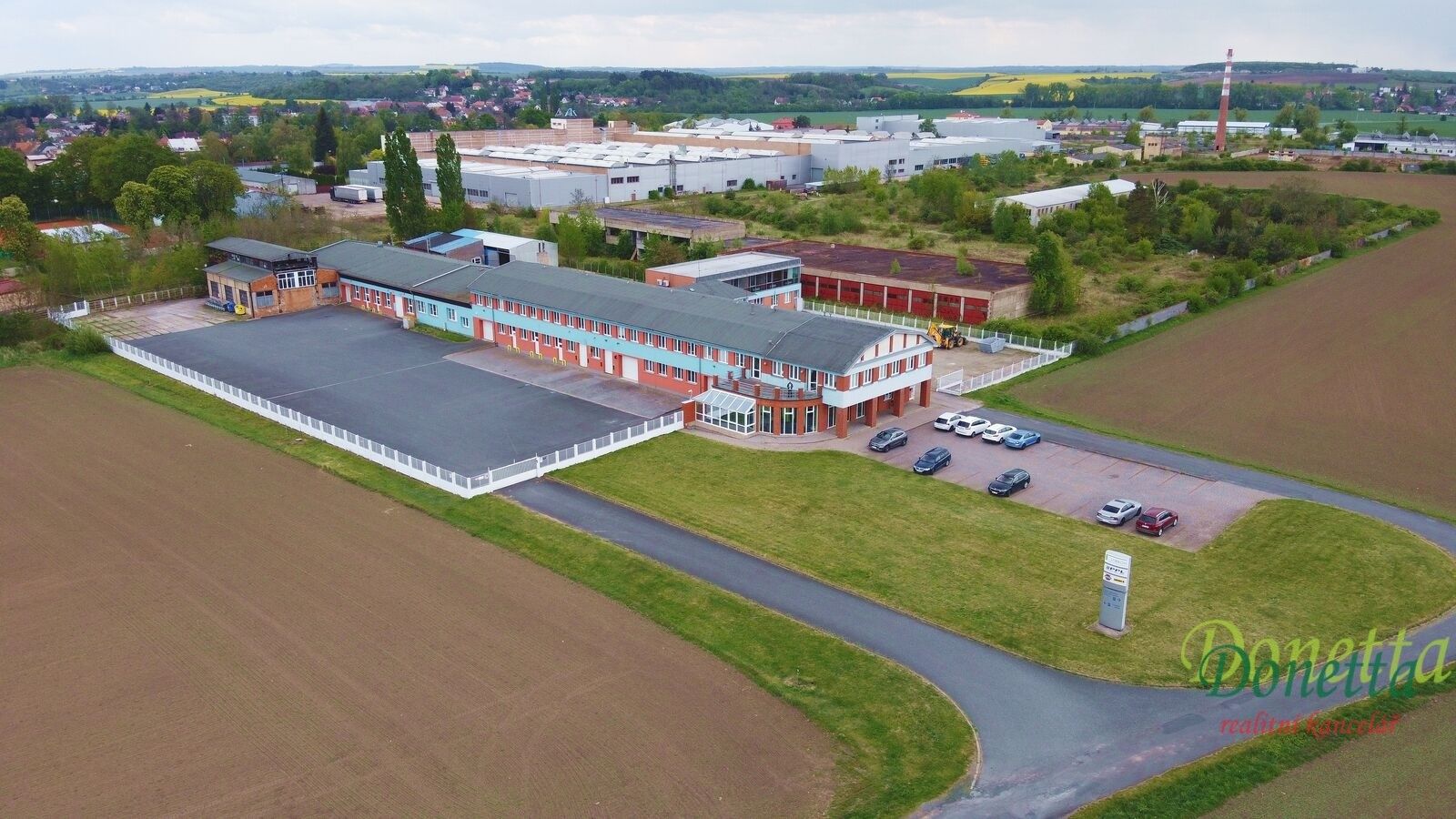 Obchodní prostory, Ke Koble, Pečky, 1 934 m²