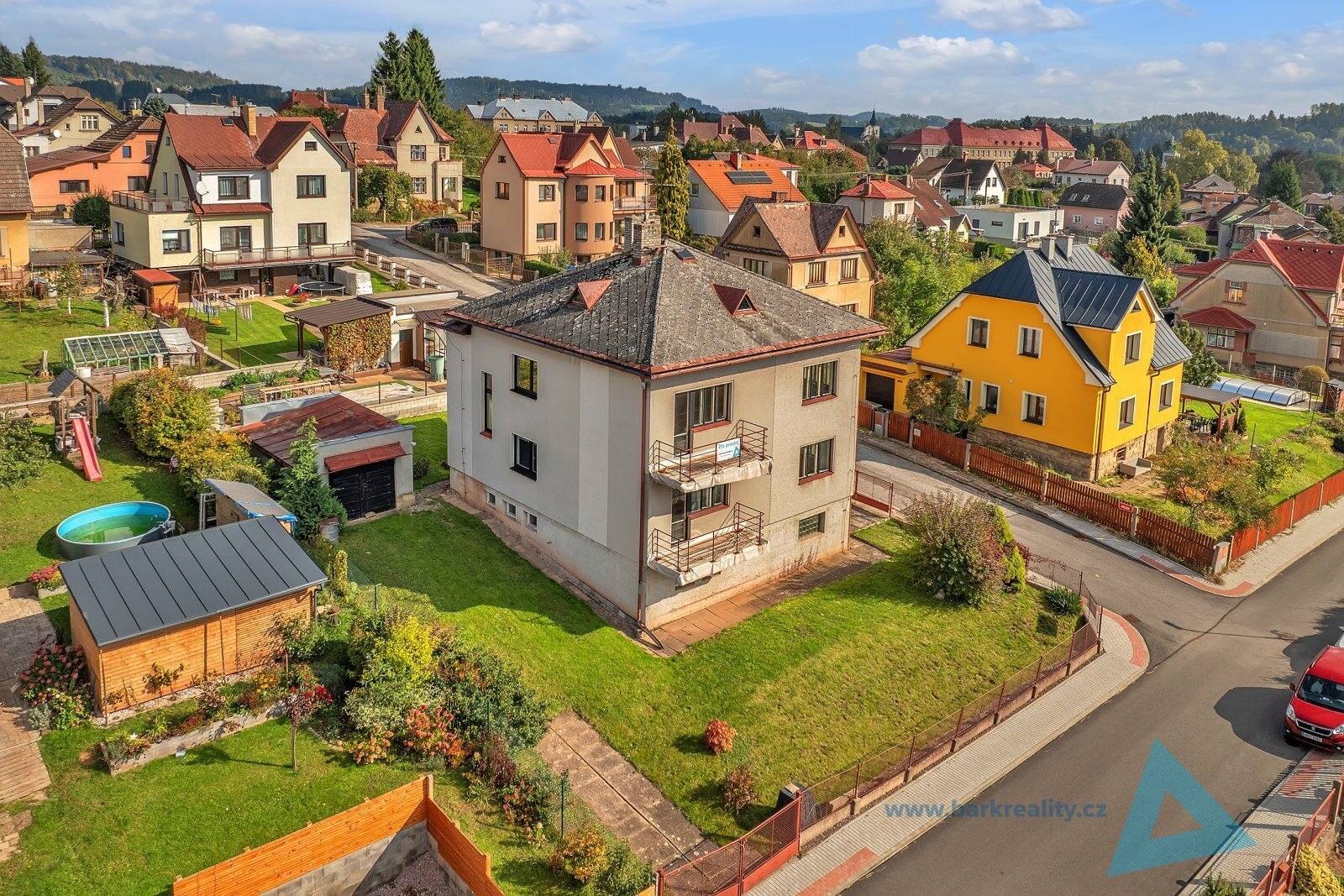 Prodej rodinný dům - Polská, Nová Paka, 350 m²