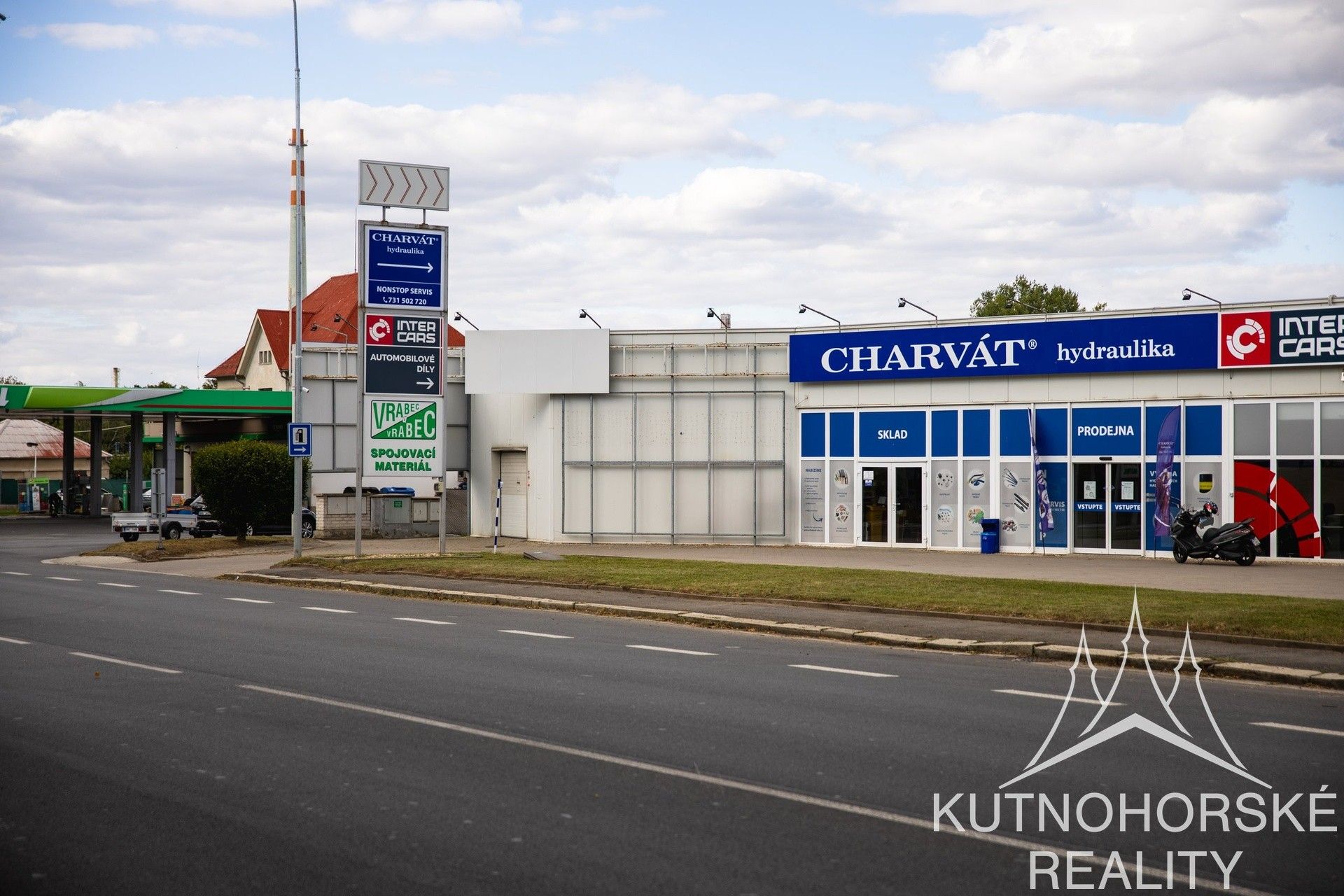 Obchodní prostory, Havlíčkova, Kolín, 200 m²