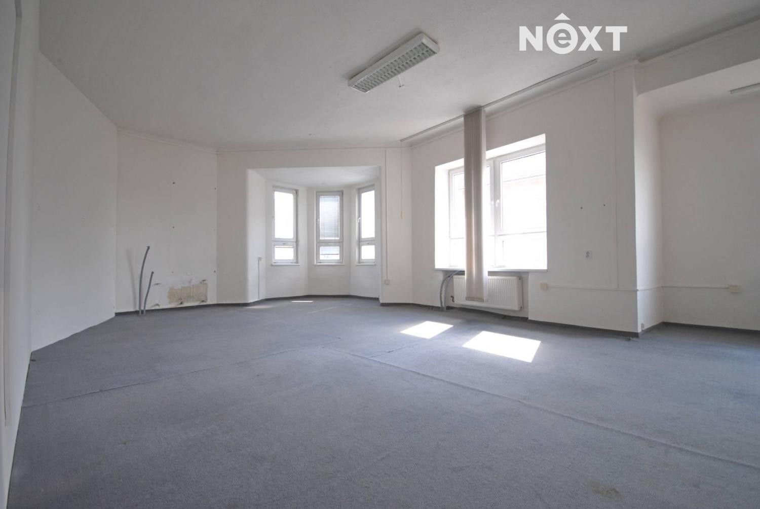 Pronájem kancelář - náměstí Obránců míru, Vyškov, 162 m²