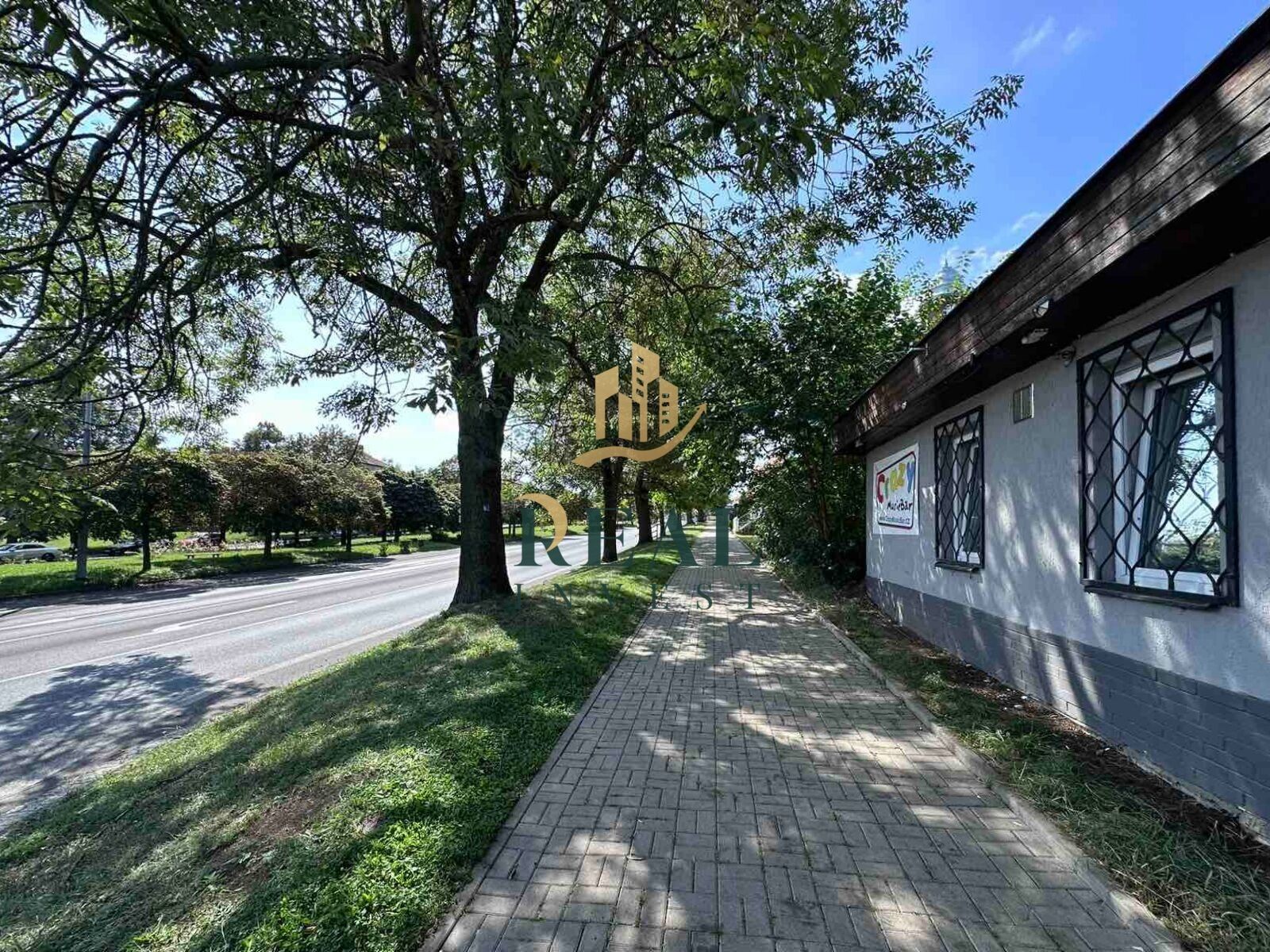 Prodej obchodní prostory - Čsl. armády, Most, 68 m²