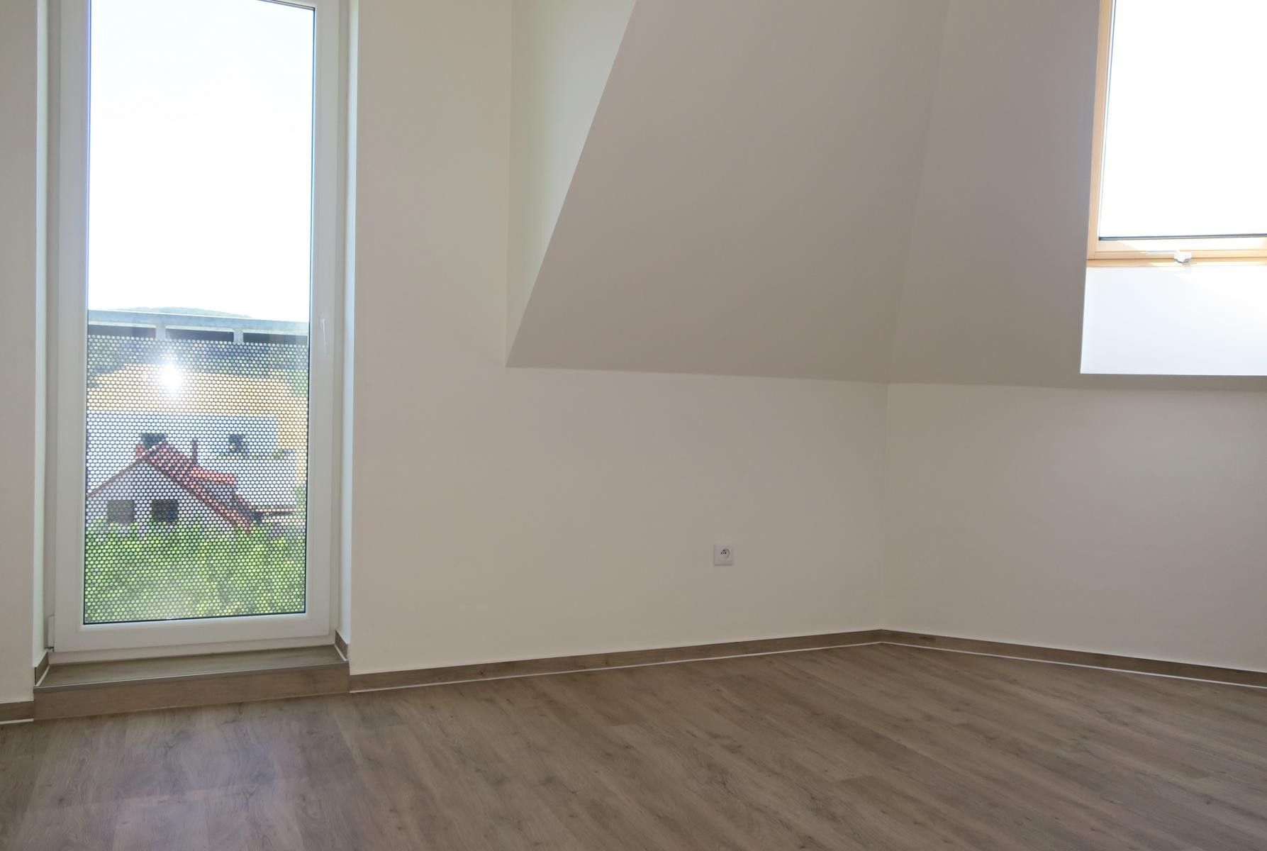 Pronájem byt 1+kk - Nachová, Brno, 28 m²