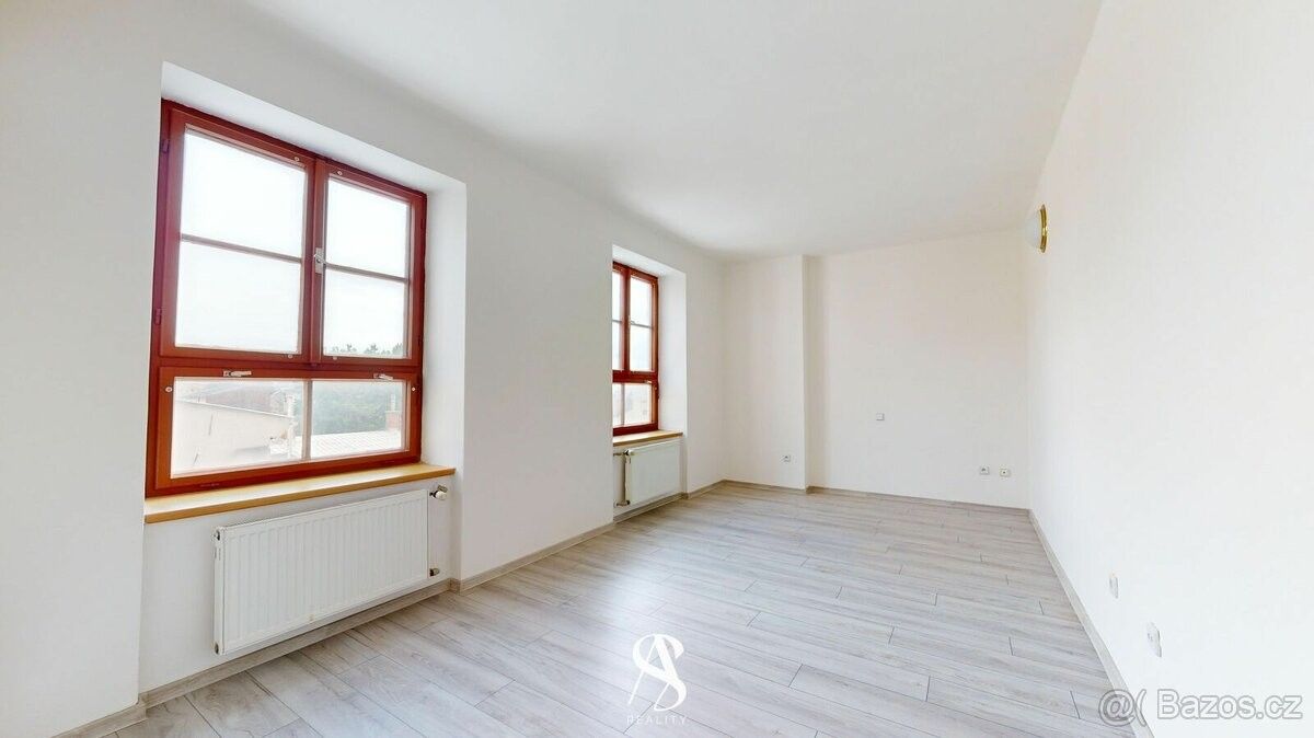 Pronájem kancelář - Šternberk, 785 01, 25 m²