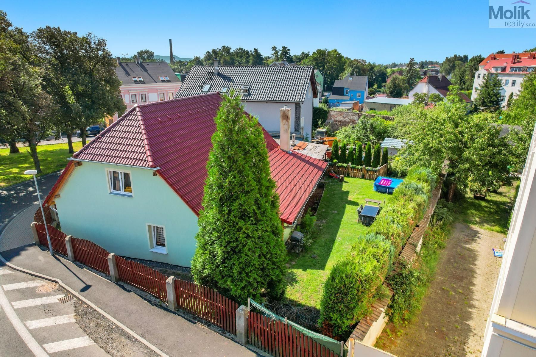 Prodej rodinný dům - B. Němcové, Dubí, 170 m²