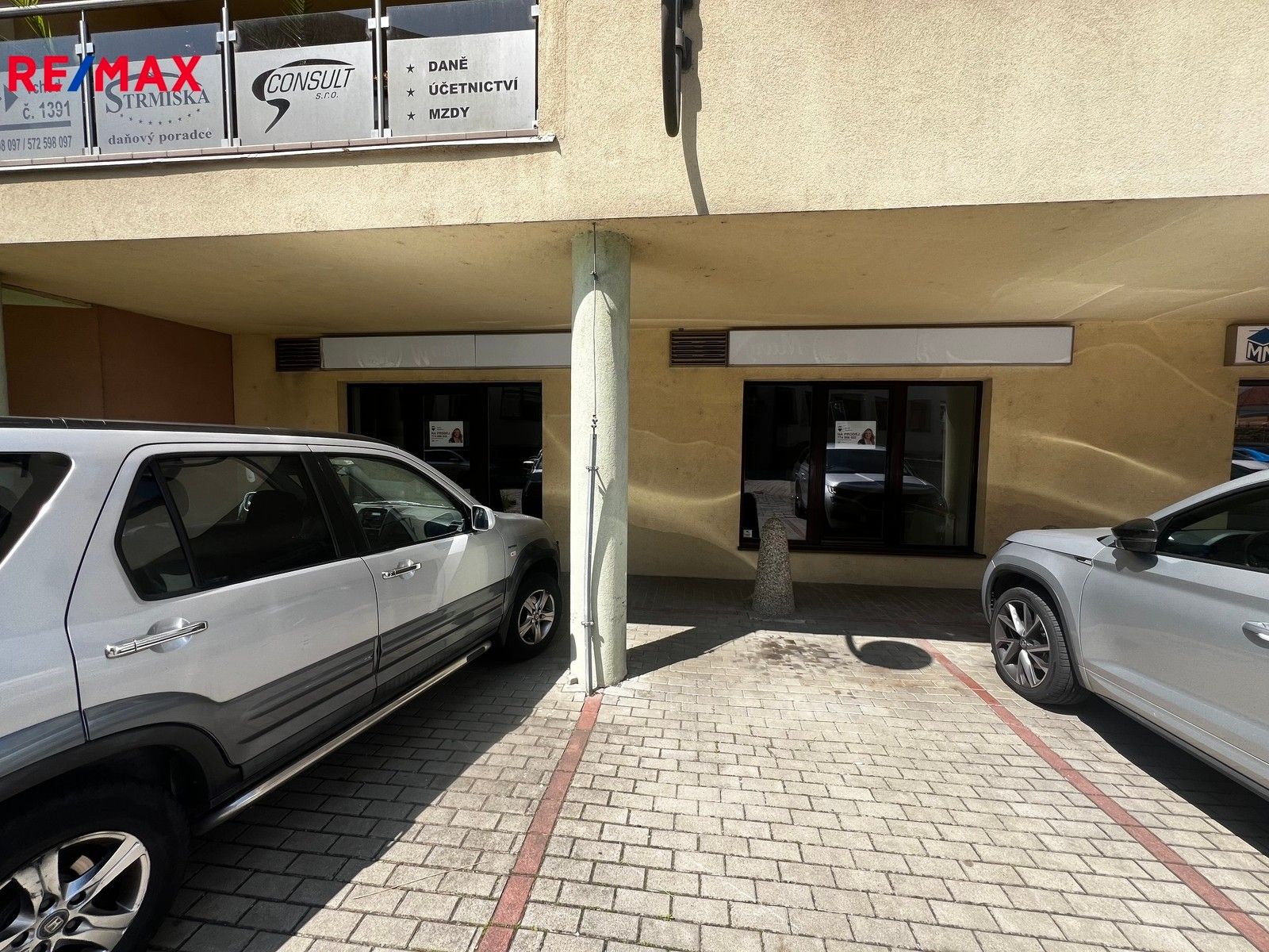 Obchodní prostory, Dlouhá, Uherské Hradiště, 75 m²