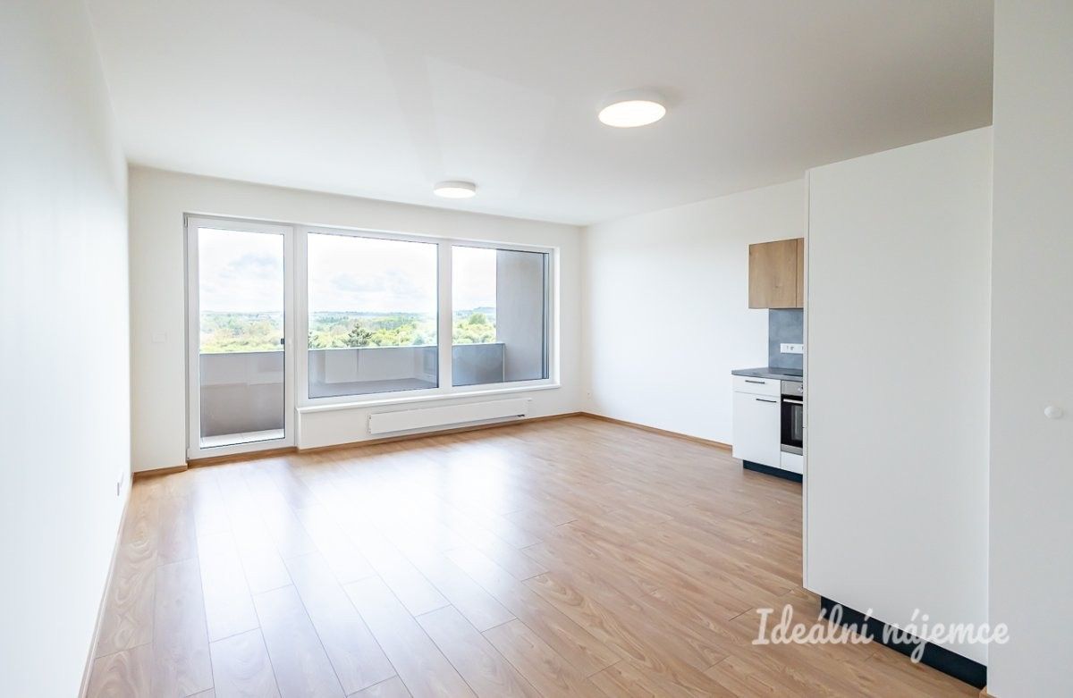 3+kk, Zimova, Praha, 70 m²