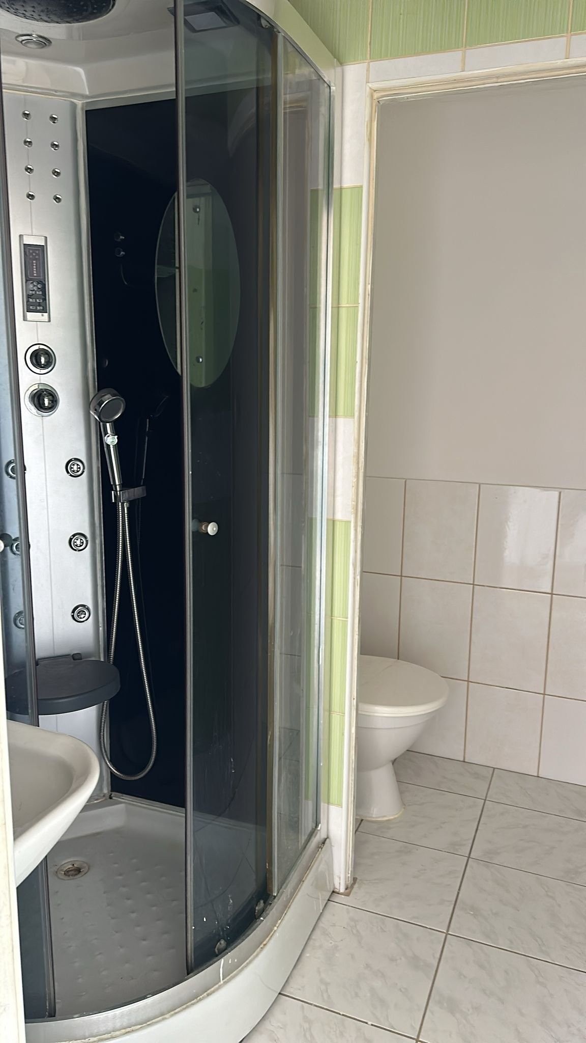 Pronájem byt 1+1 - Sídliště Za Chlumem, Bílina, 54 m²